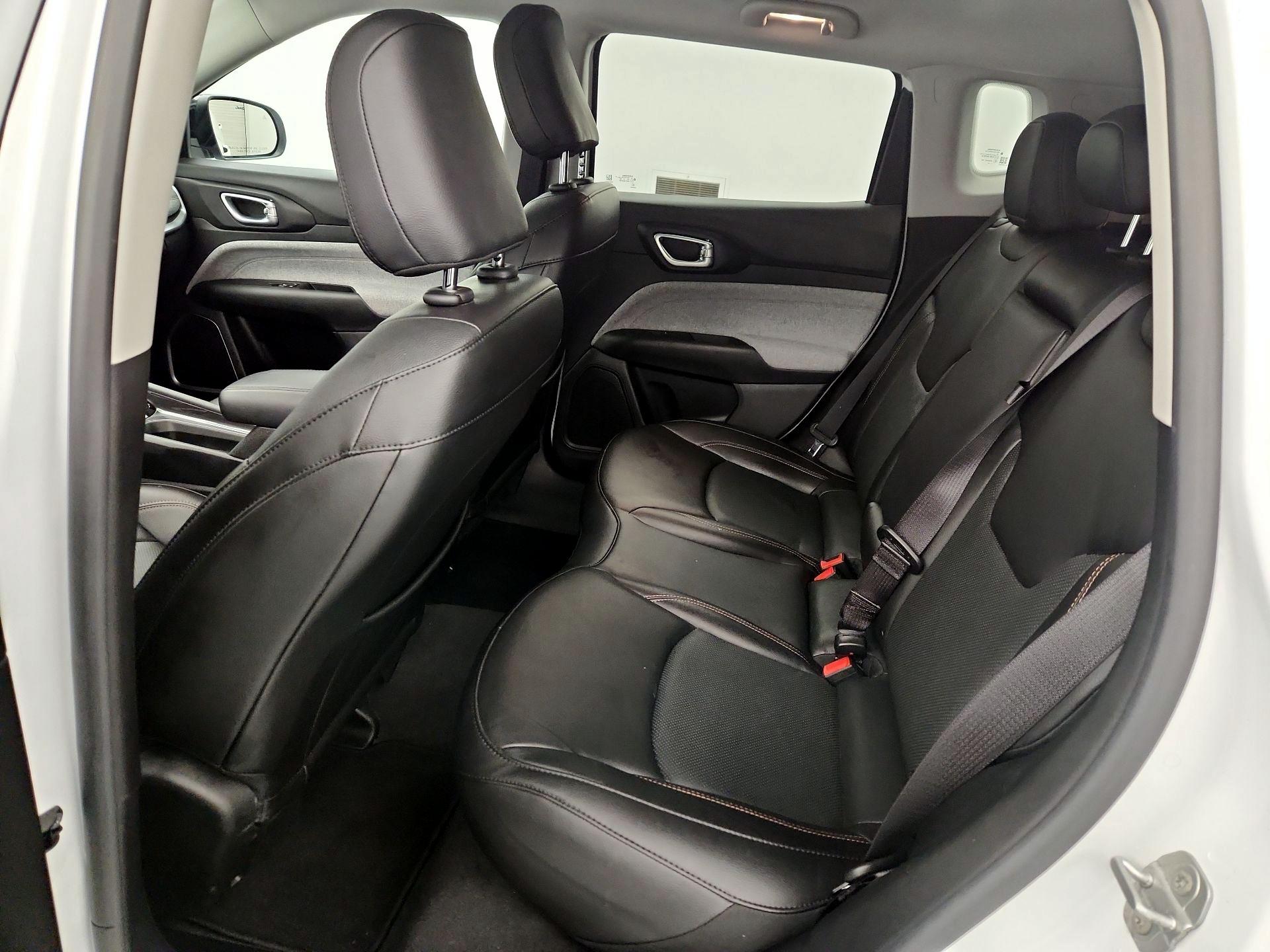 Thumbnail: 2022 Jeep Compass - 19