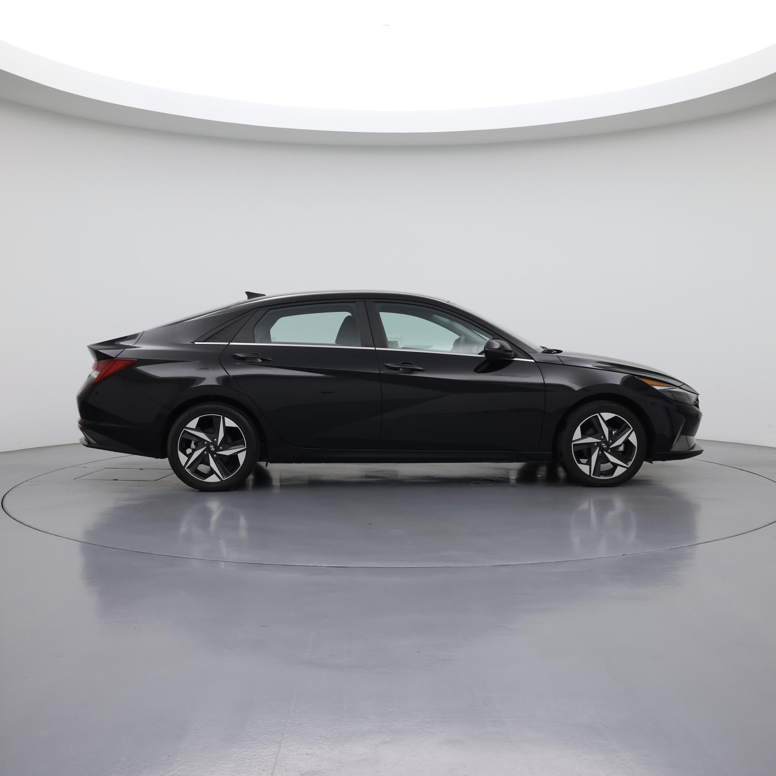 Thumbnail: 2023 Hyundai Elantra - 7