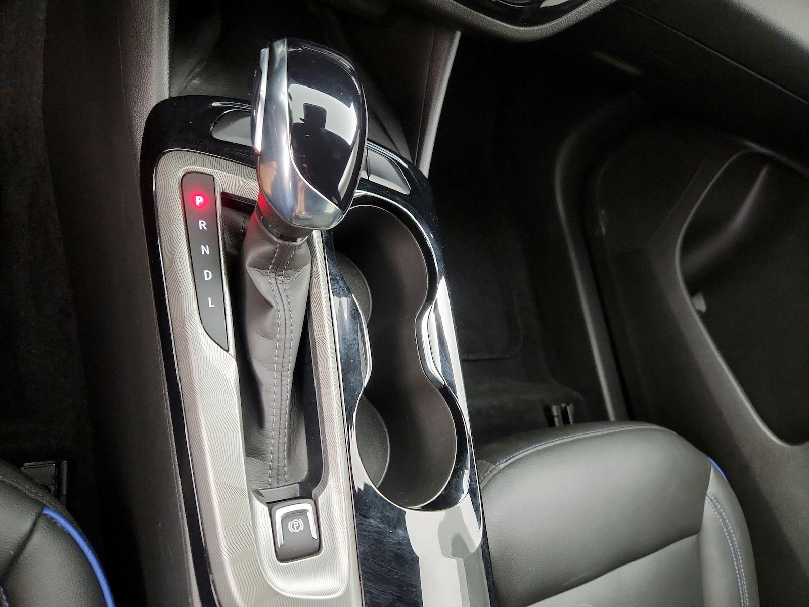 2024 Buick Envista Sport Touring - Photo 18