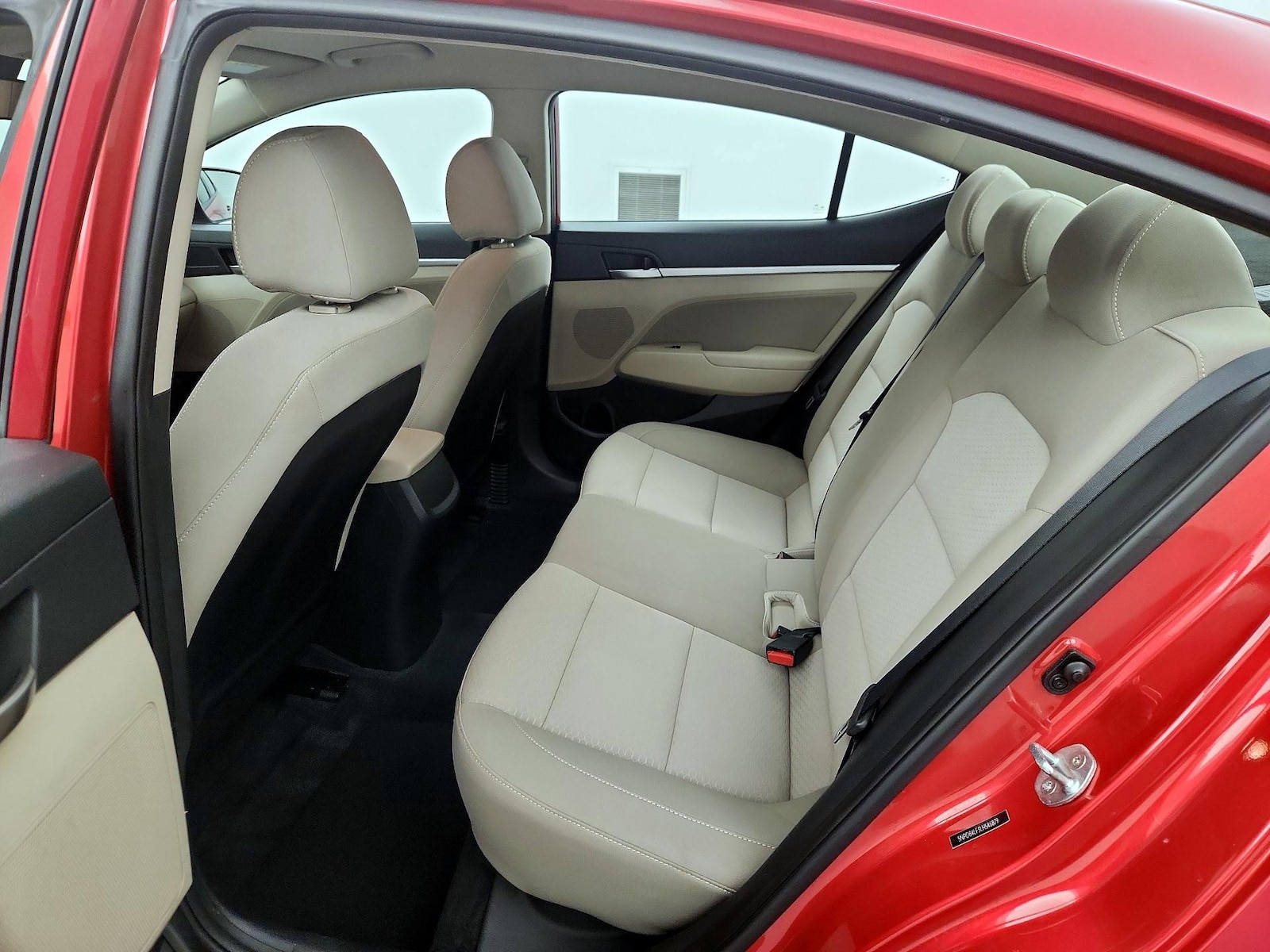 2020 Hyundai Elantra SEL - Photo 20
