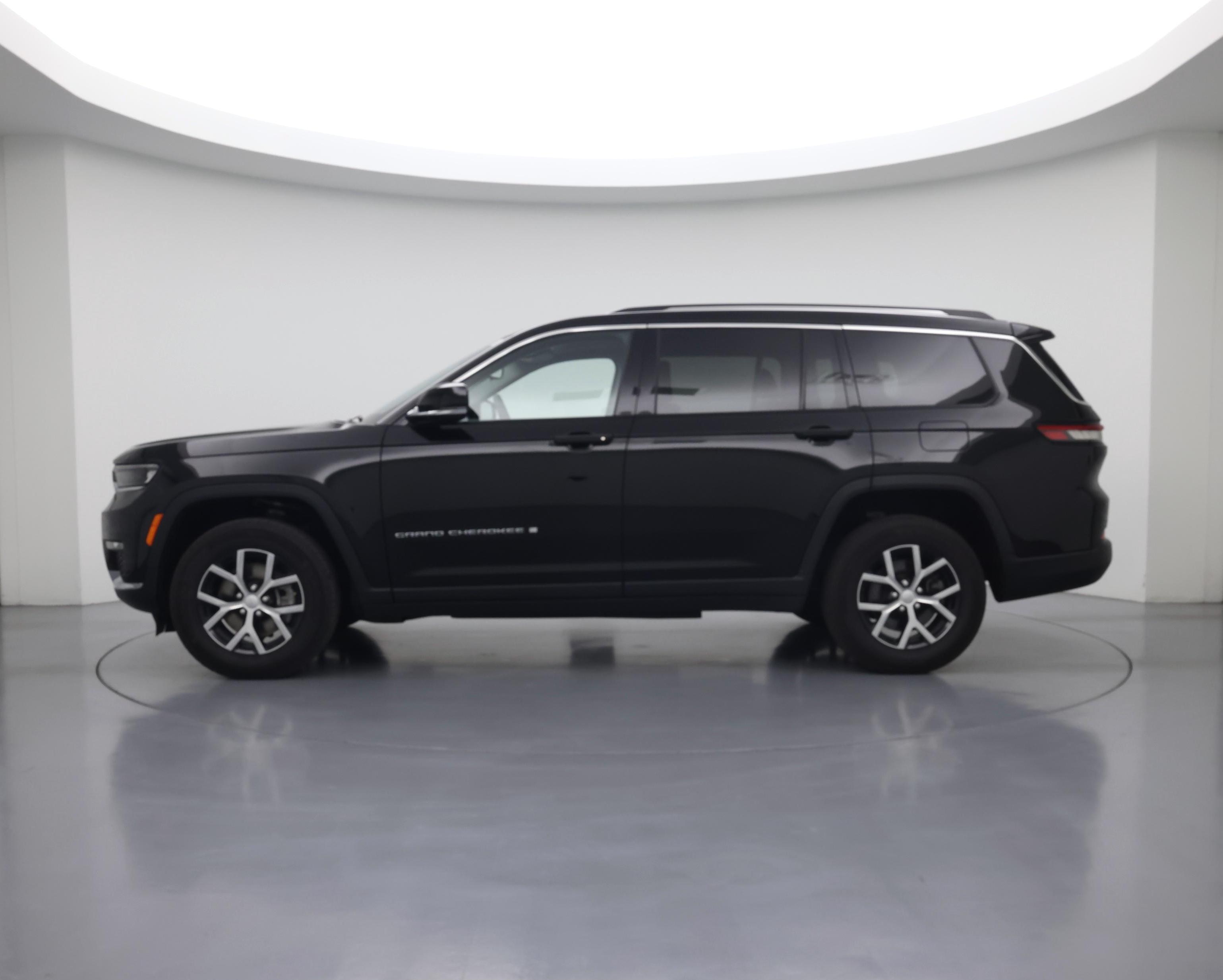 Thumbnail: 2023 Jeep Grand Cherokee L - 3
