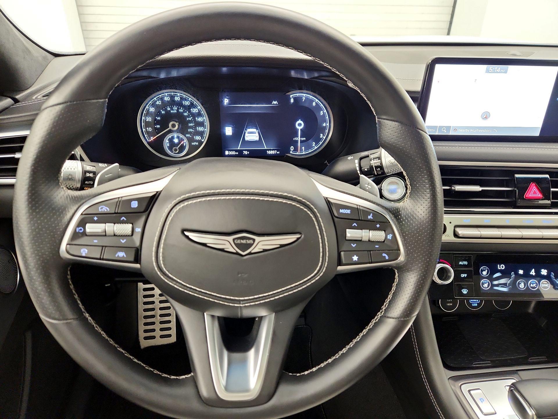 Thumbnail: 2024 Genesis G70 - 10