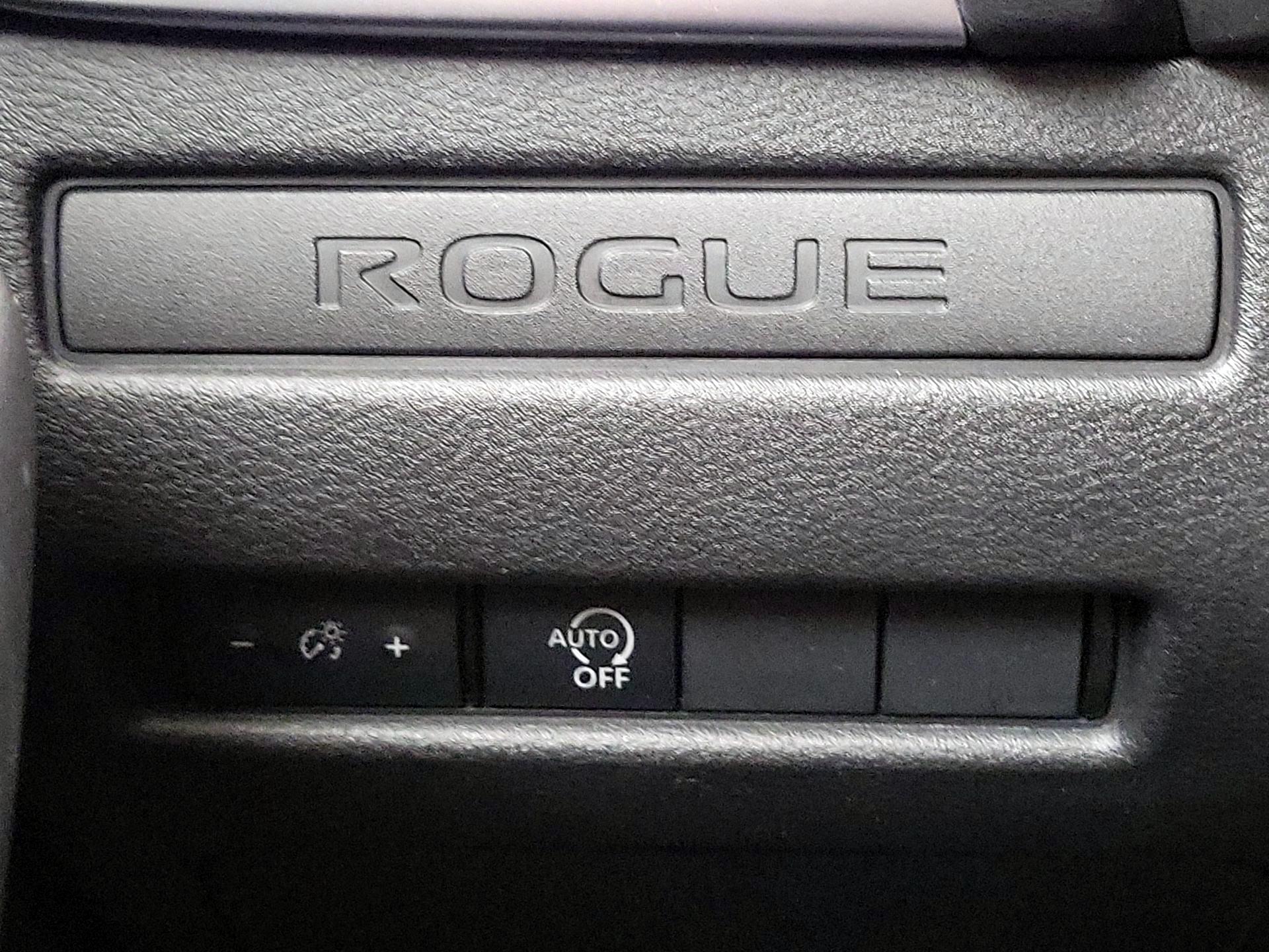 Thumbnail: 2023 Nissan Rogue - 13
