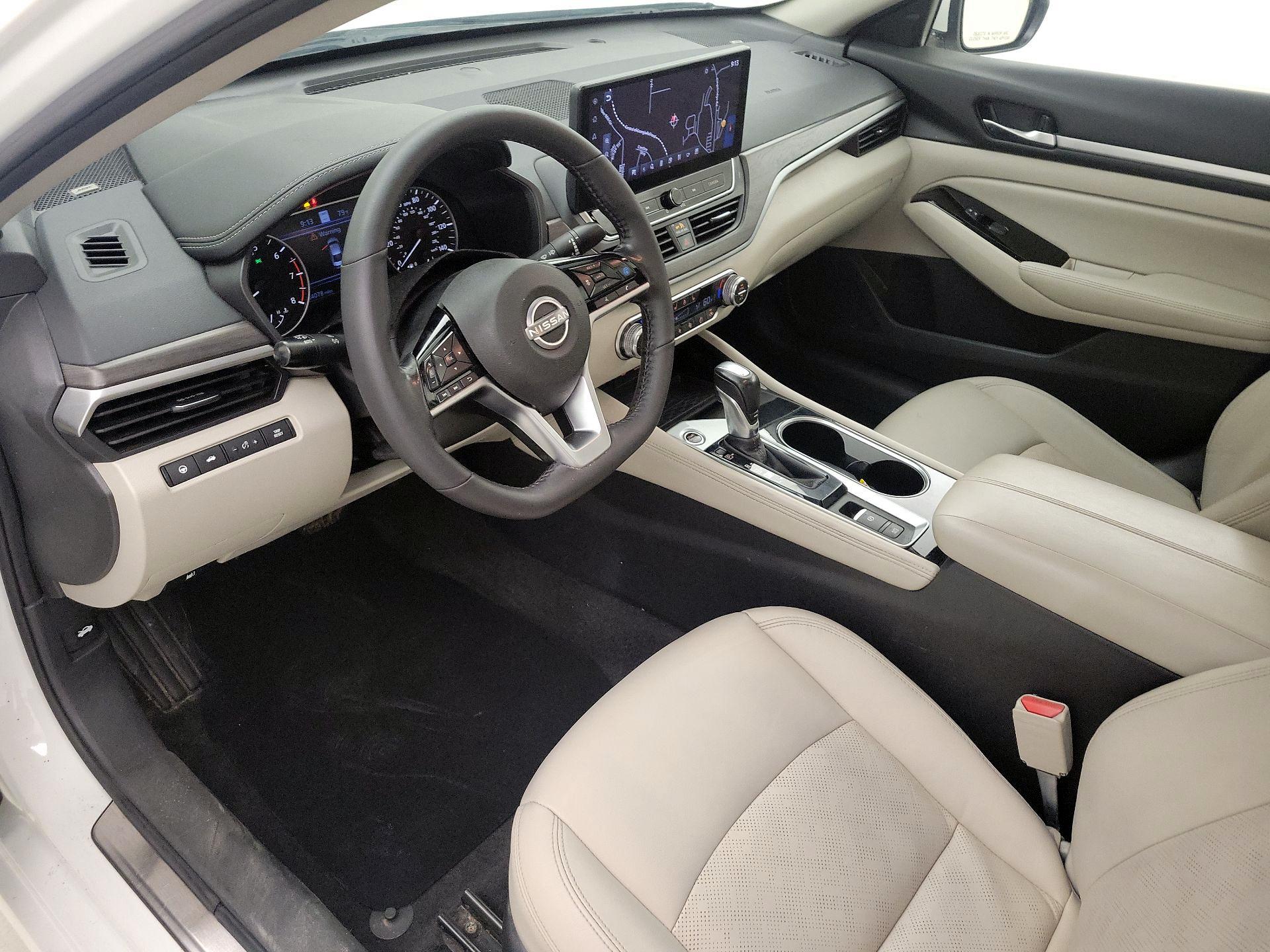 Thumbnail: 2024 Nissan Altima - 11
