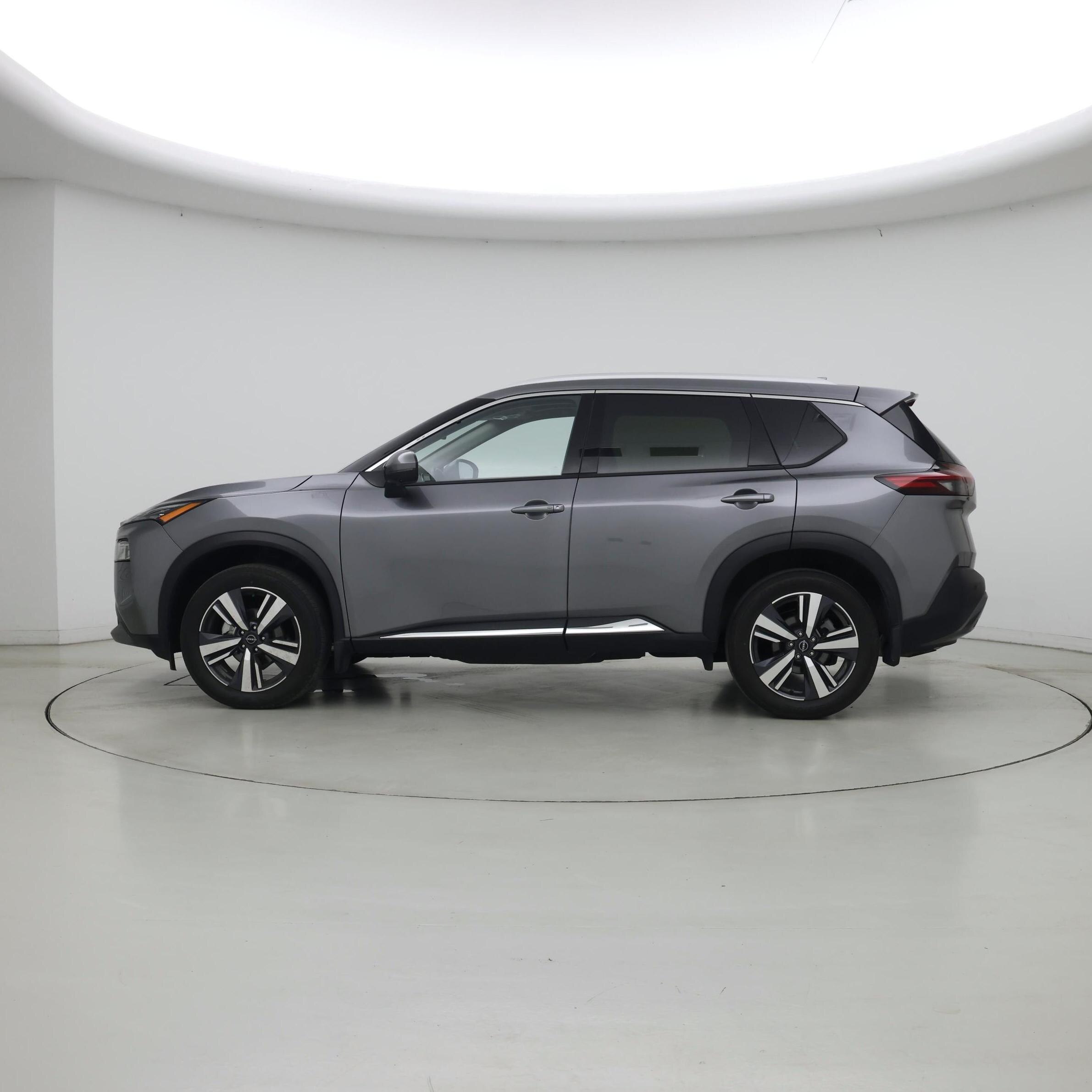 Thumbnail: 2023 Nissan Rogue - 3