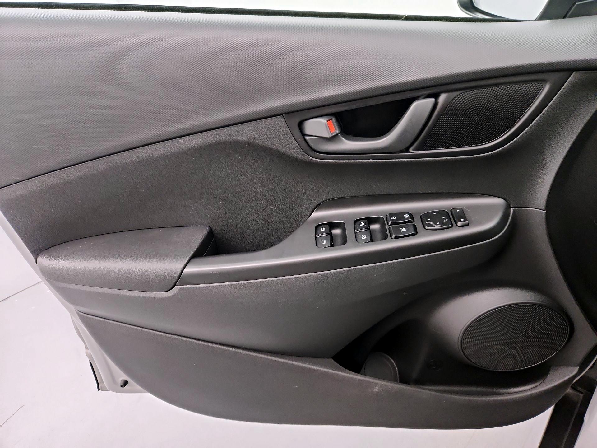 Thumbnail: 2023 Hyundai Kona - 12