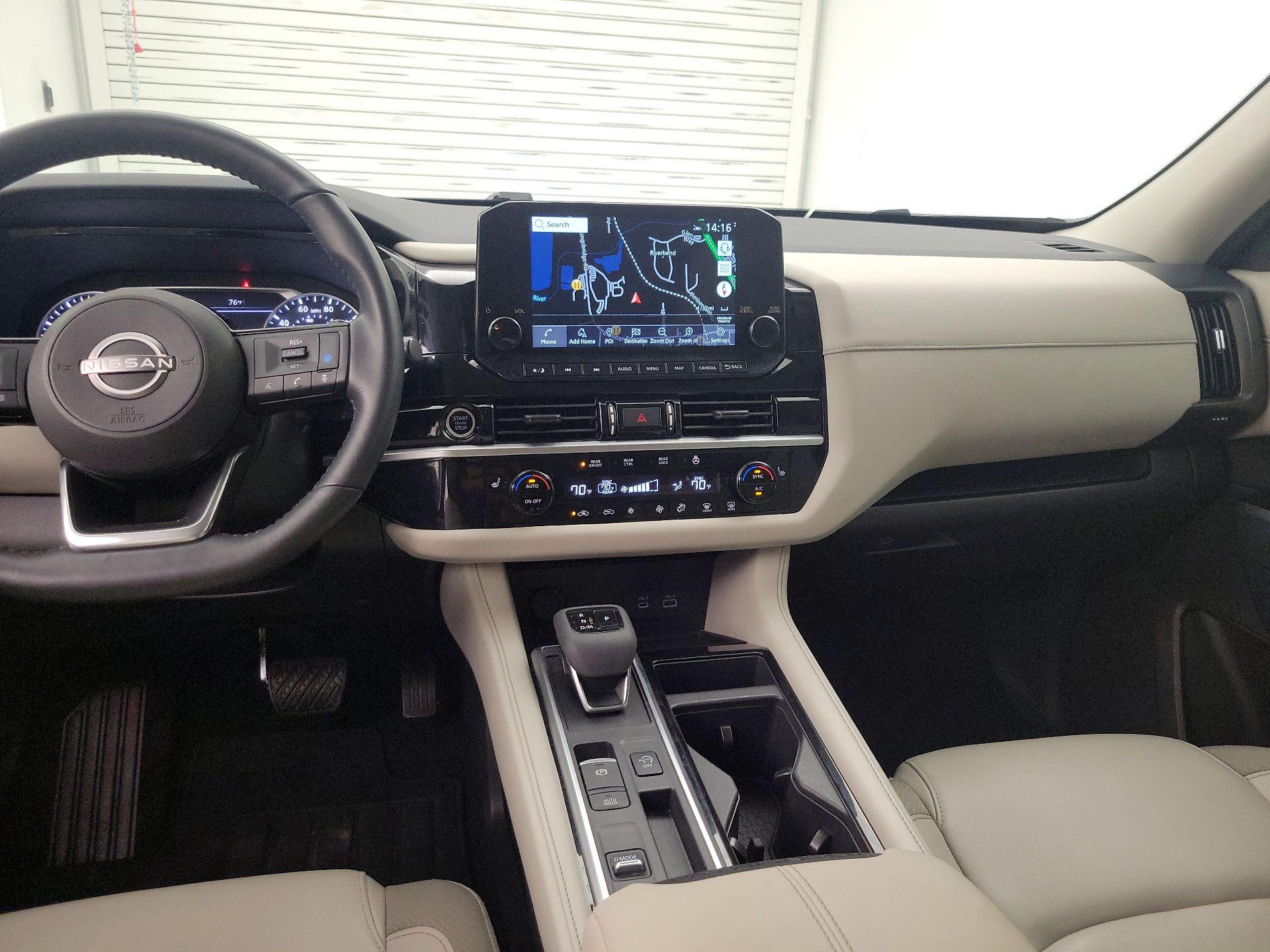 Thumbnail: 2023 Nissan Pathfinder - 9