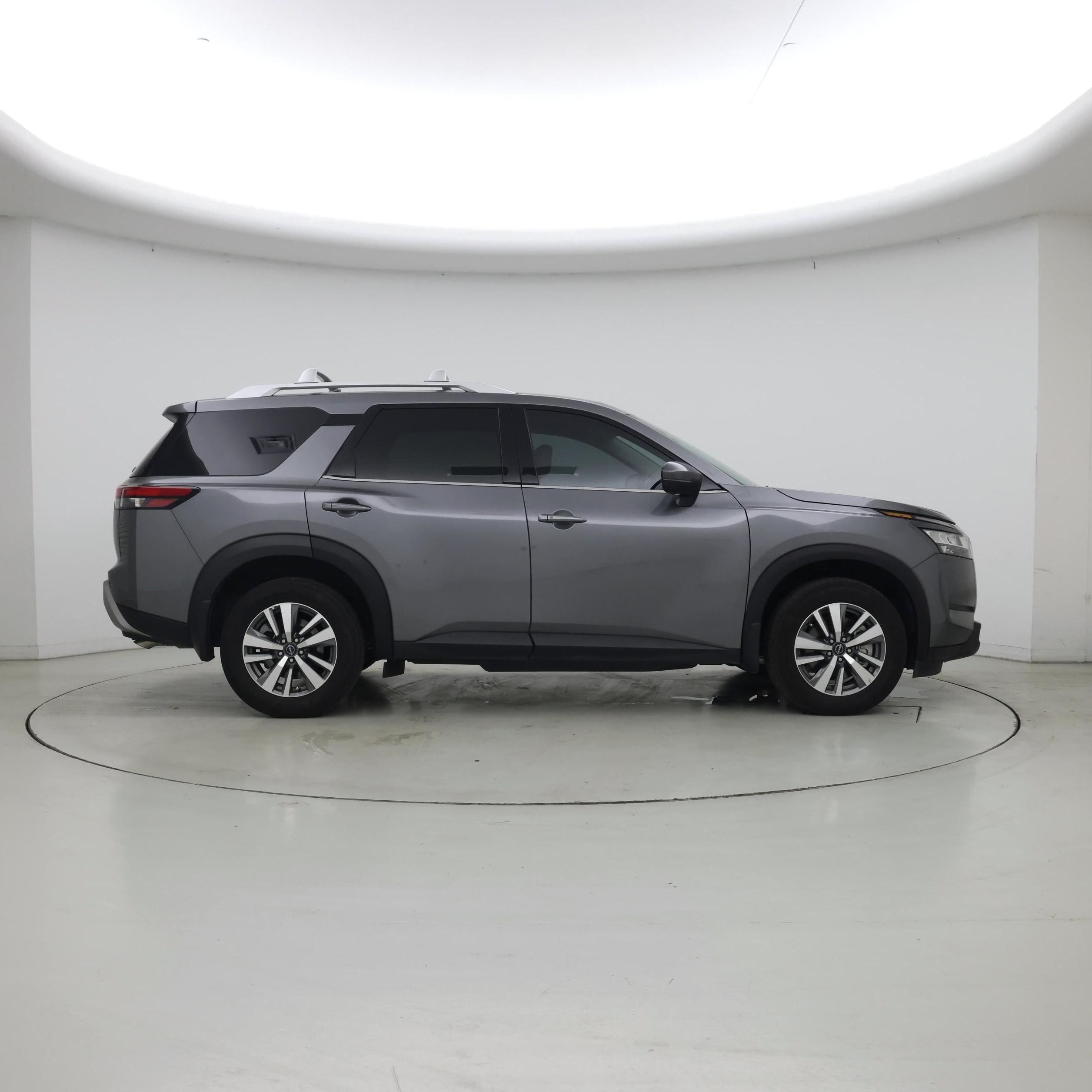 Thumbnail: 2023 Nissan Pathfinder - 7