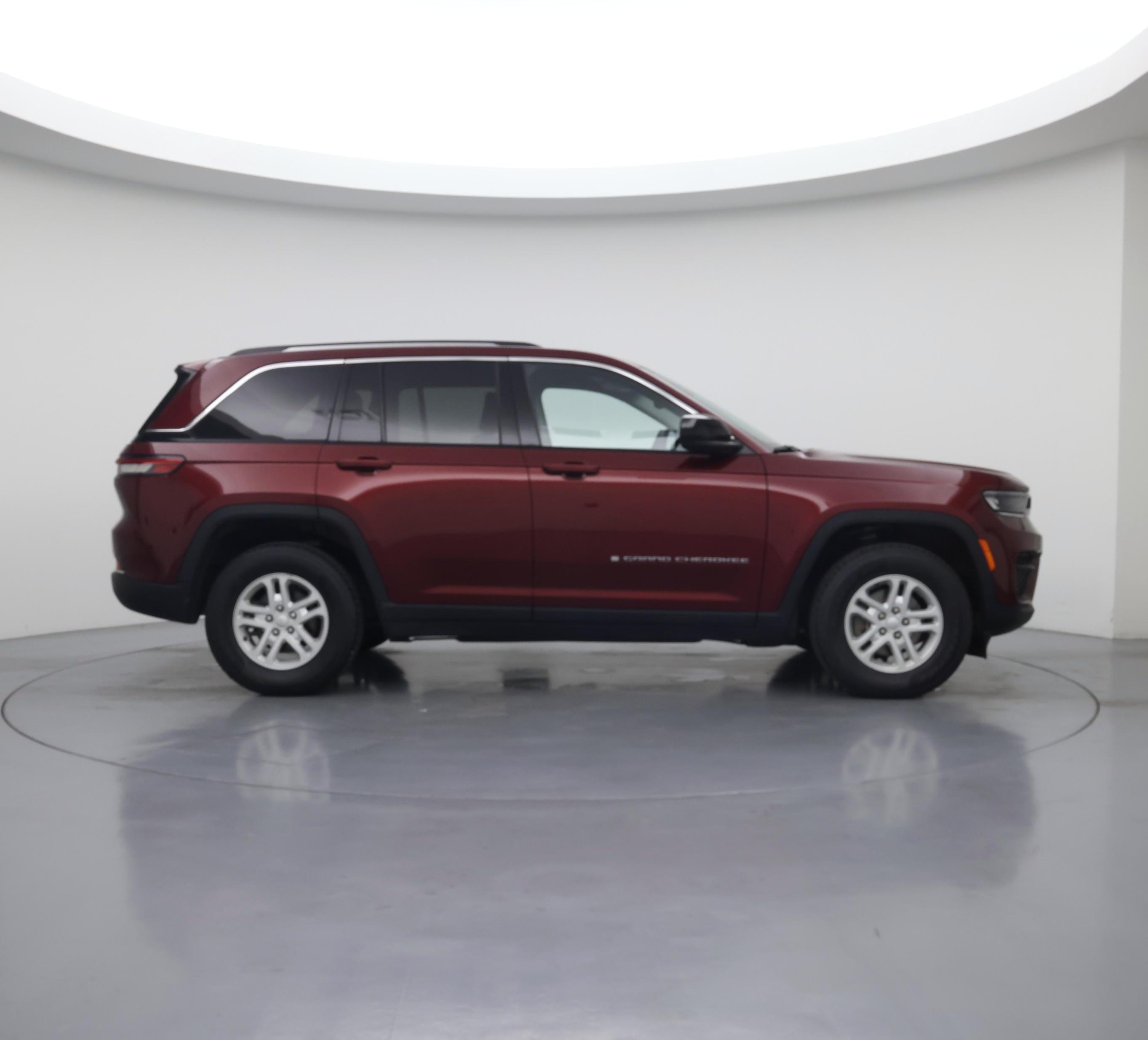 Thumbnail: 2023 Jeep Grand Cherokee - 7