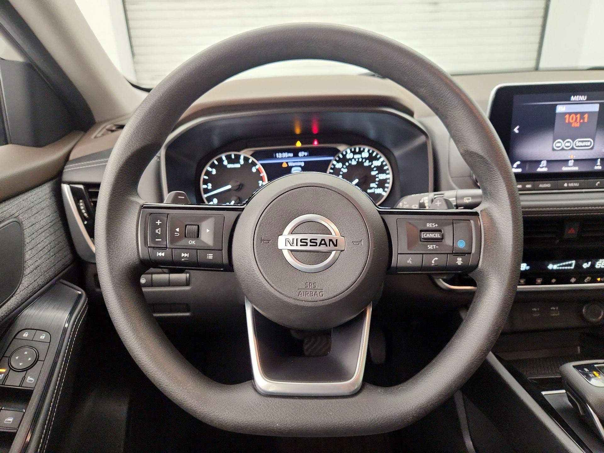 Thumbnail: 2021 Nissan Rogue - 10
