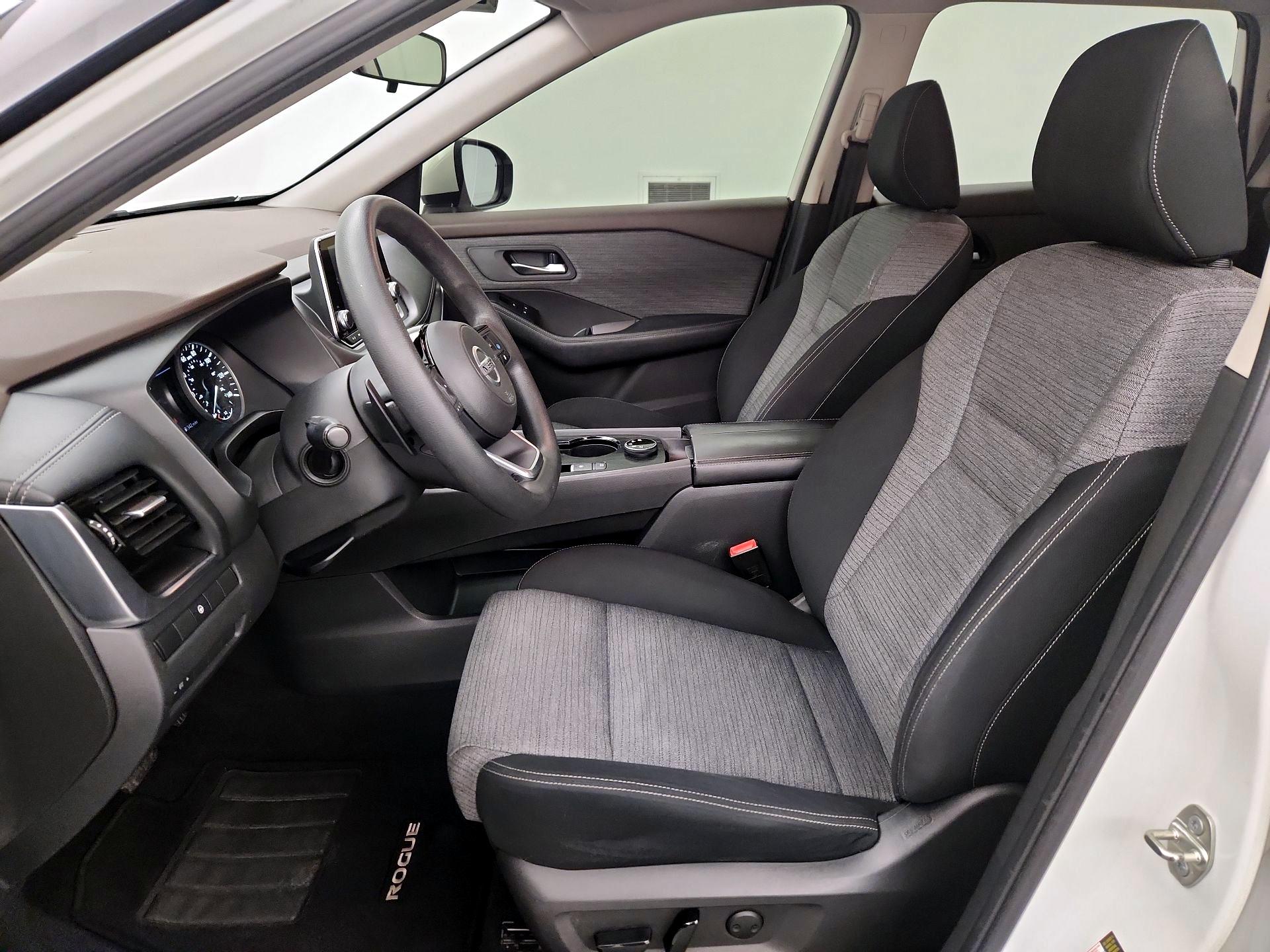 Thumbnail: 2021 Nissan Rogue - 11