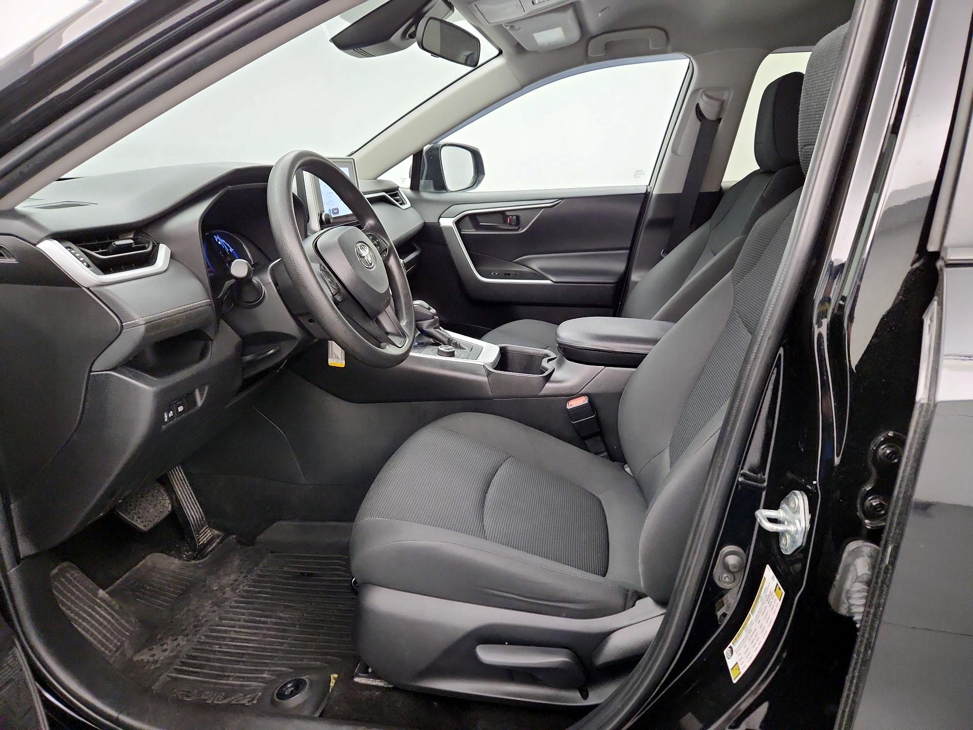 Thumbnail: 2024 Toyota RAV4 - 11