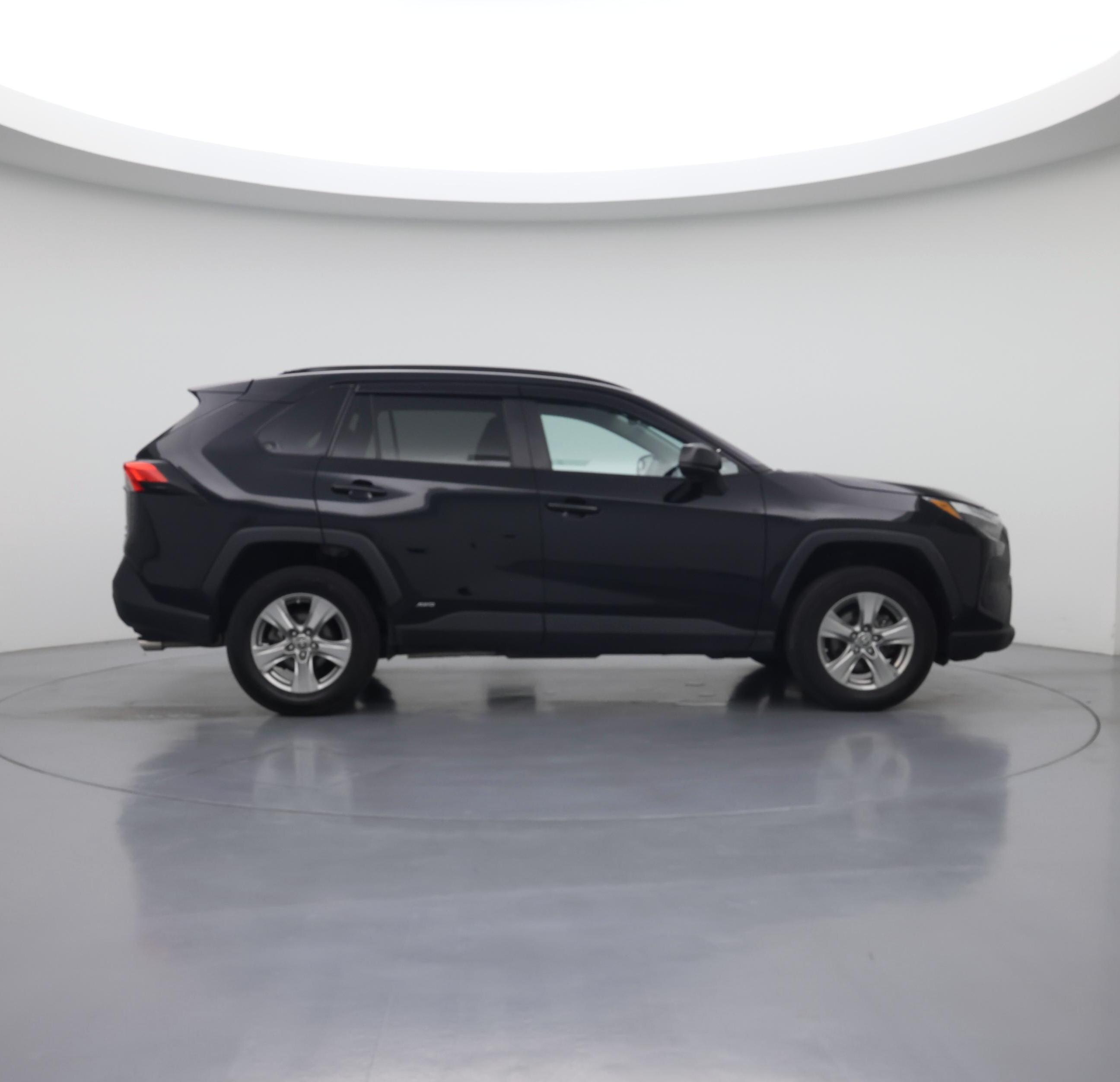 Thumbnail: 2024 Toyota RAV4 - 7