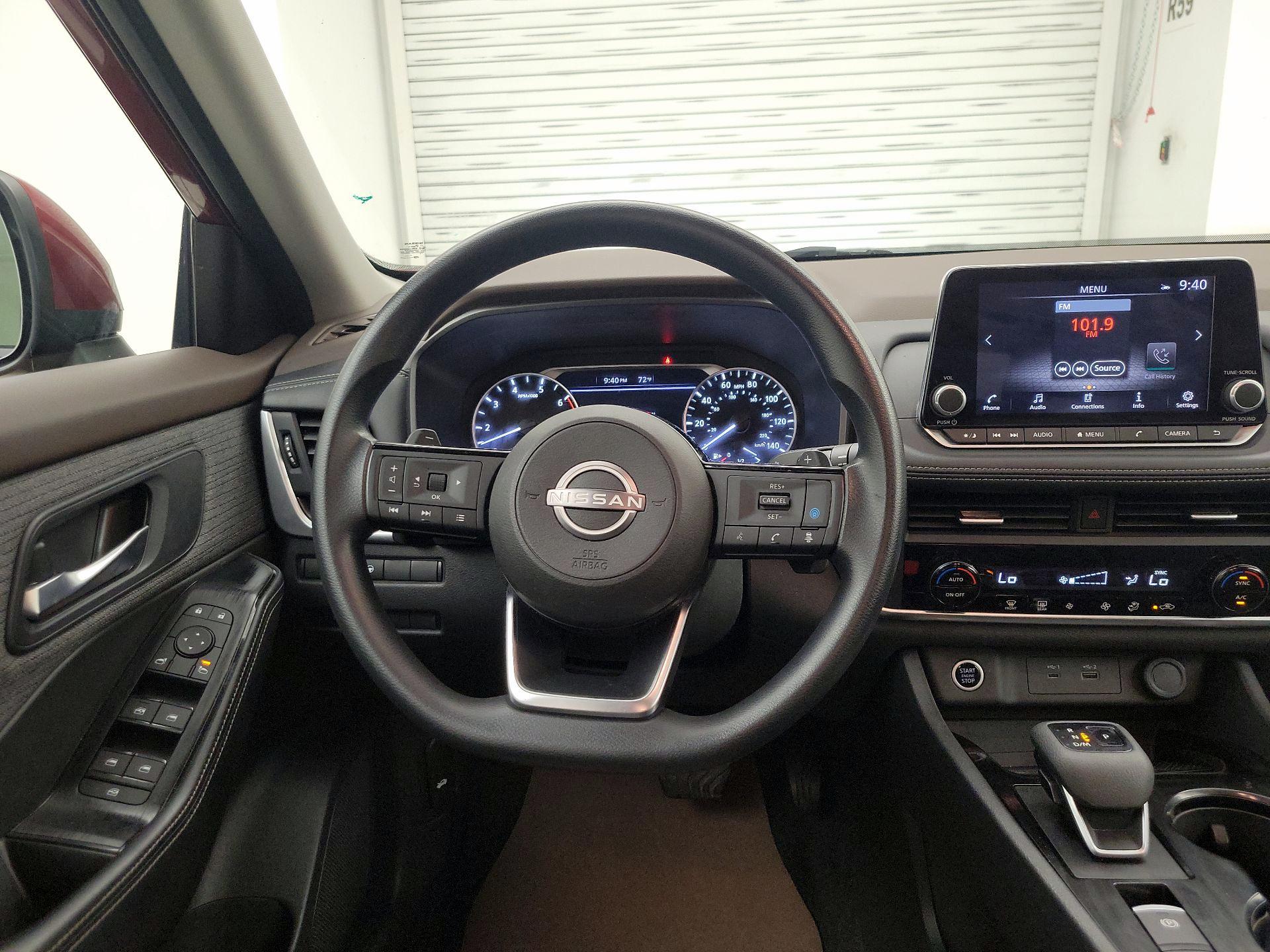 Thumbnail: 2023 Nissan Rogue - 10