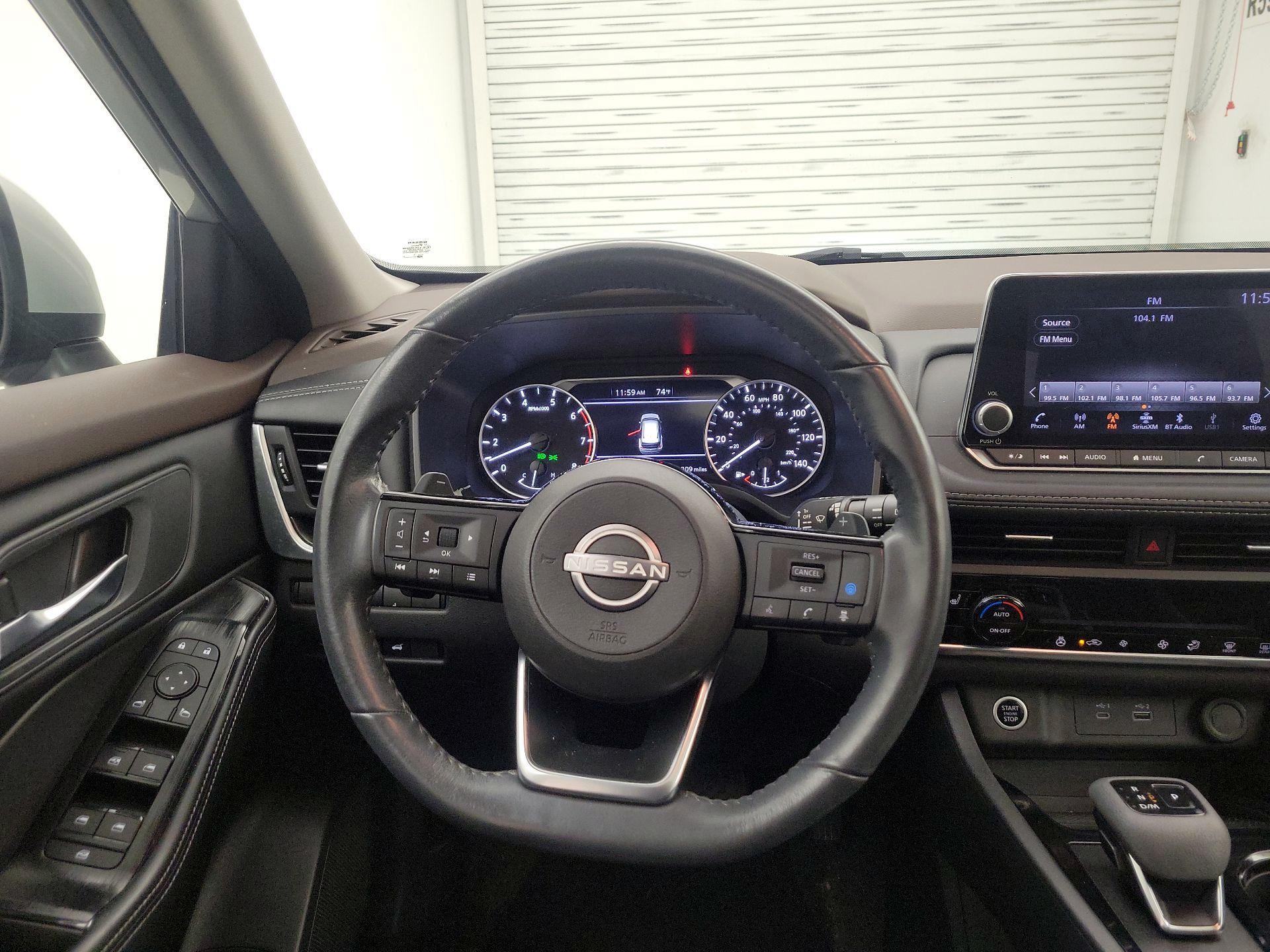 Thumbnail: 2023 Nissan Rogue - 10
