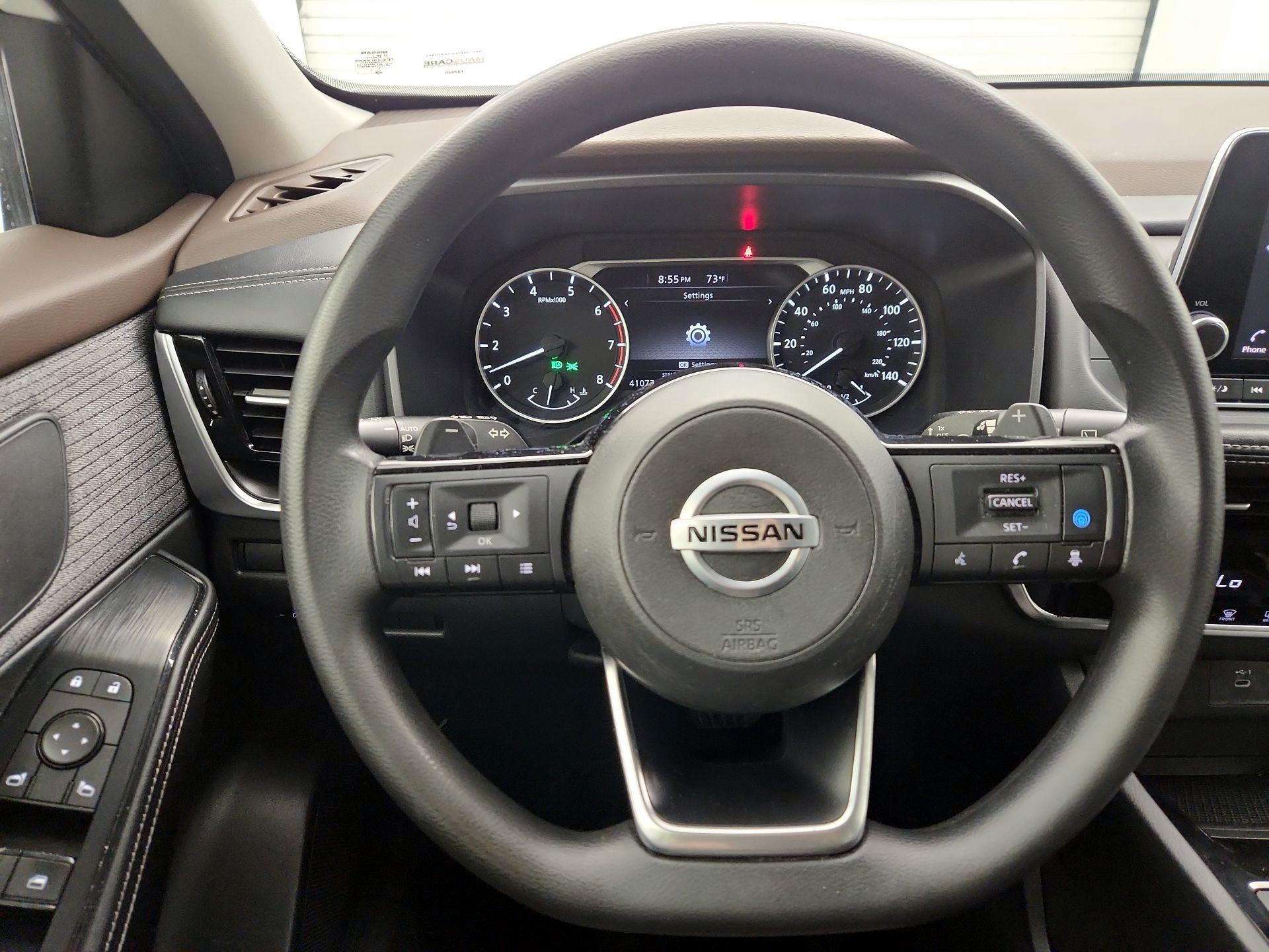 Thumbnail: 2021 Nissan Rogue - 10