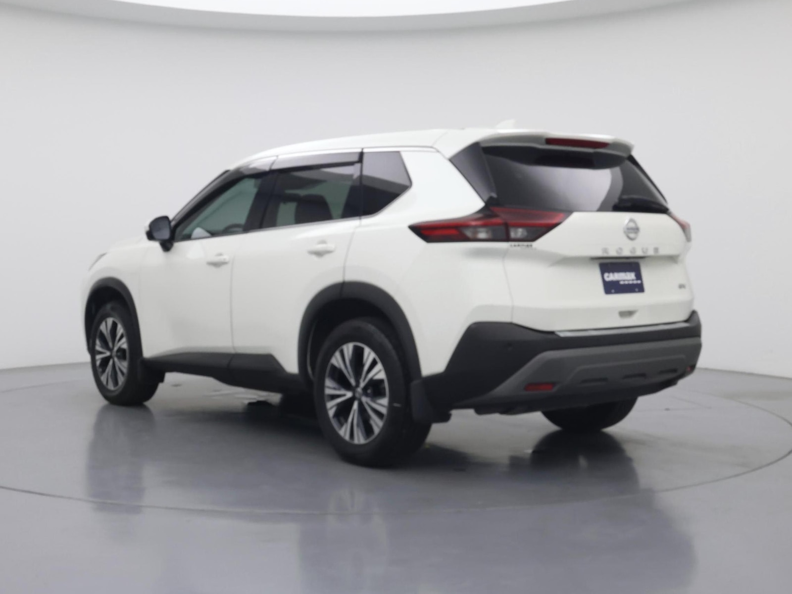 2021 Nissan Rogue SV - Photo 3