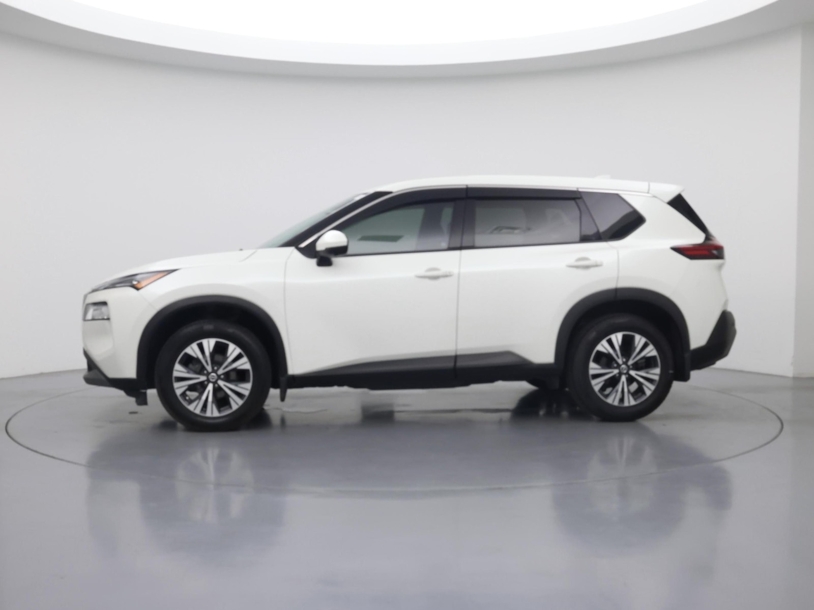2021 Nissan Rogue SV - Photo 4