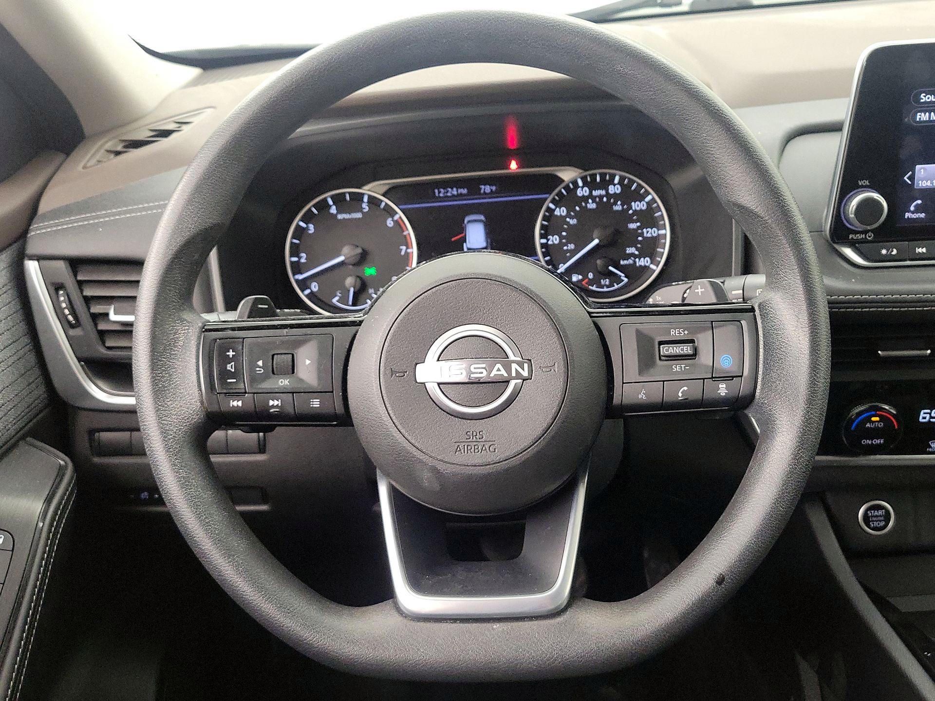 Thumbnail: 2023 Nissan Rogue - 10