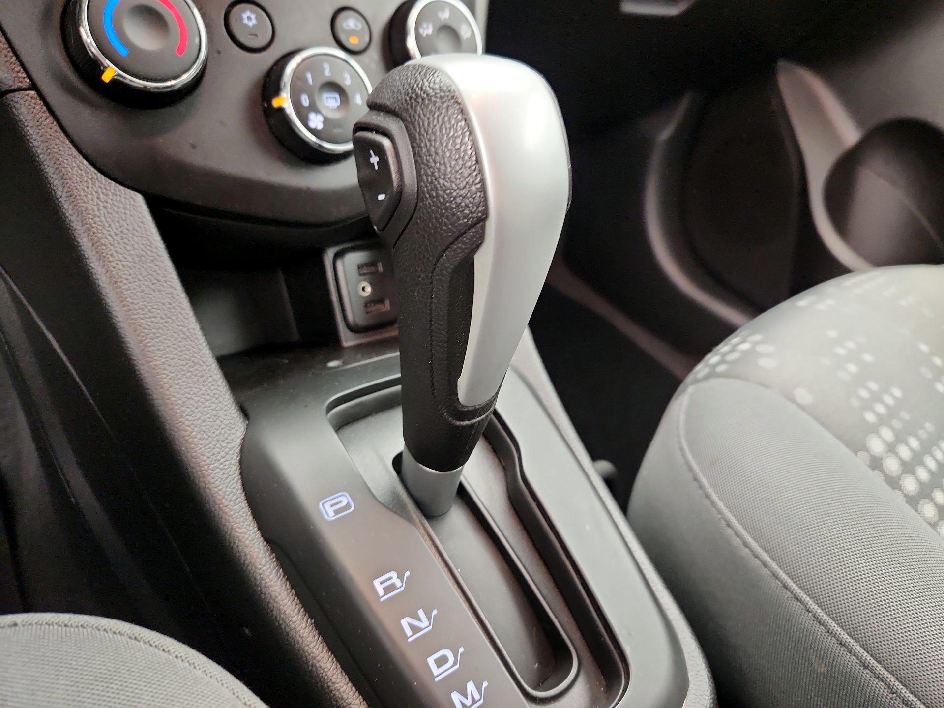 Thumbnail: 2020 Chevrolet Sonic - 17