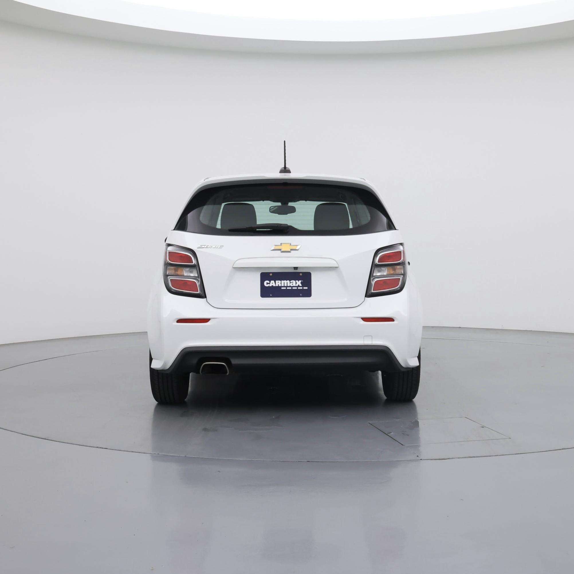 Thumbnail: 2020 Chevrolet Sonic - 6