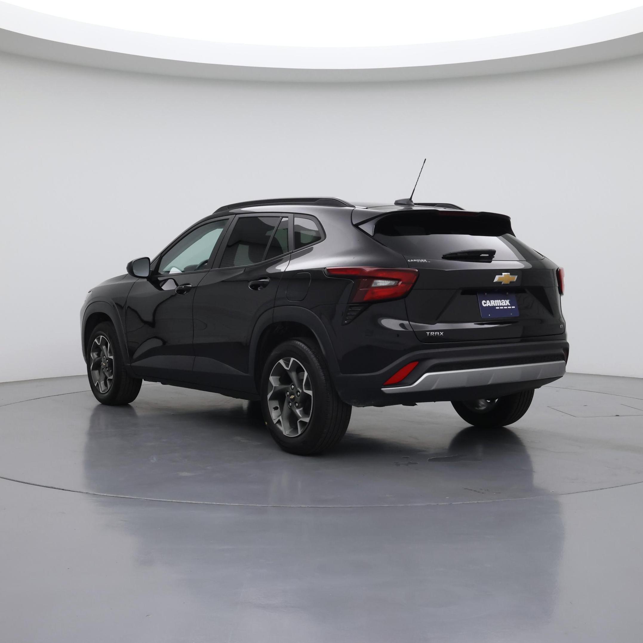 Thumbnail: 2025 Chevrolet Trax - 2