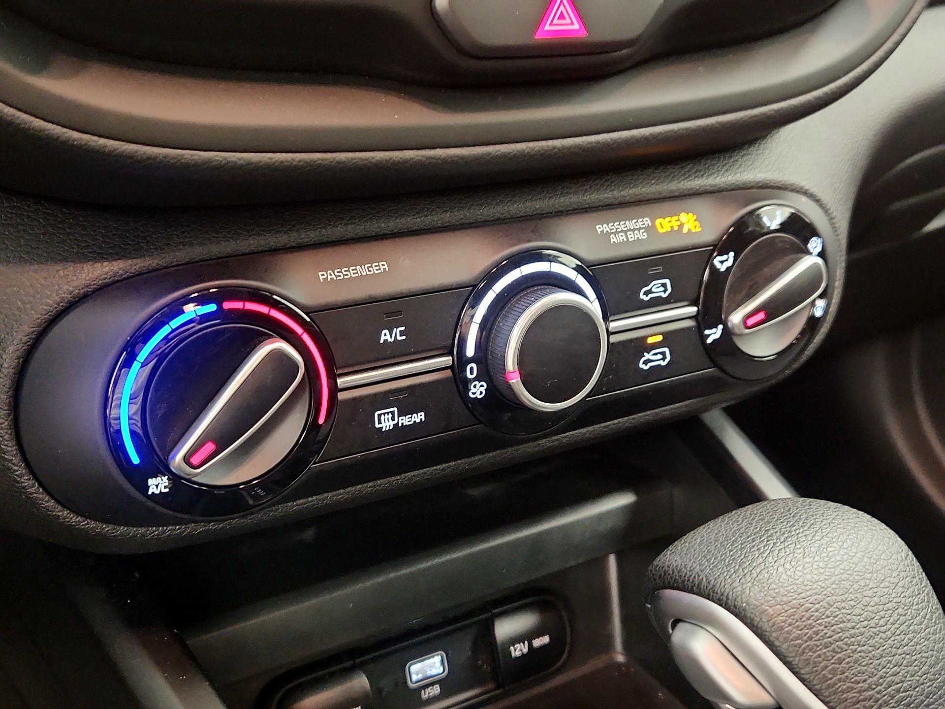 Thumbnail: 2025 Kia Soul - 16