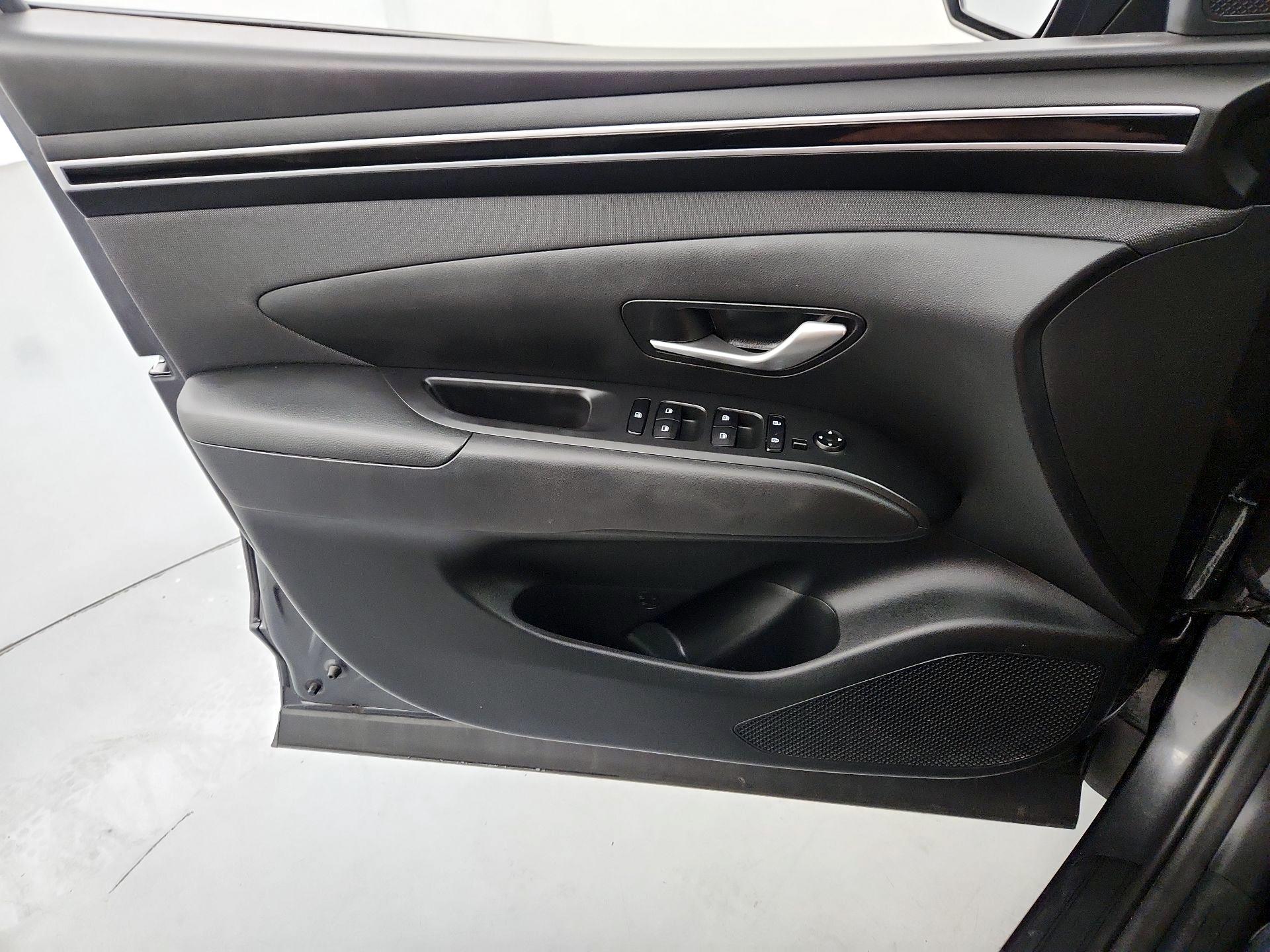 Thumbnail: 2023 Hyundai Tucson - 12