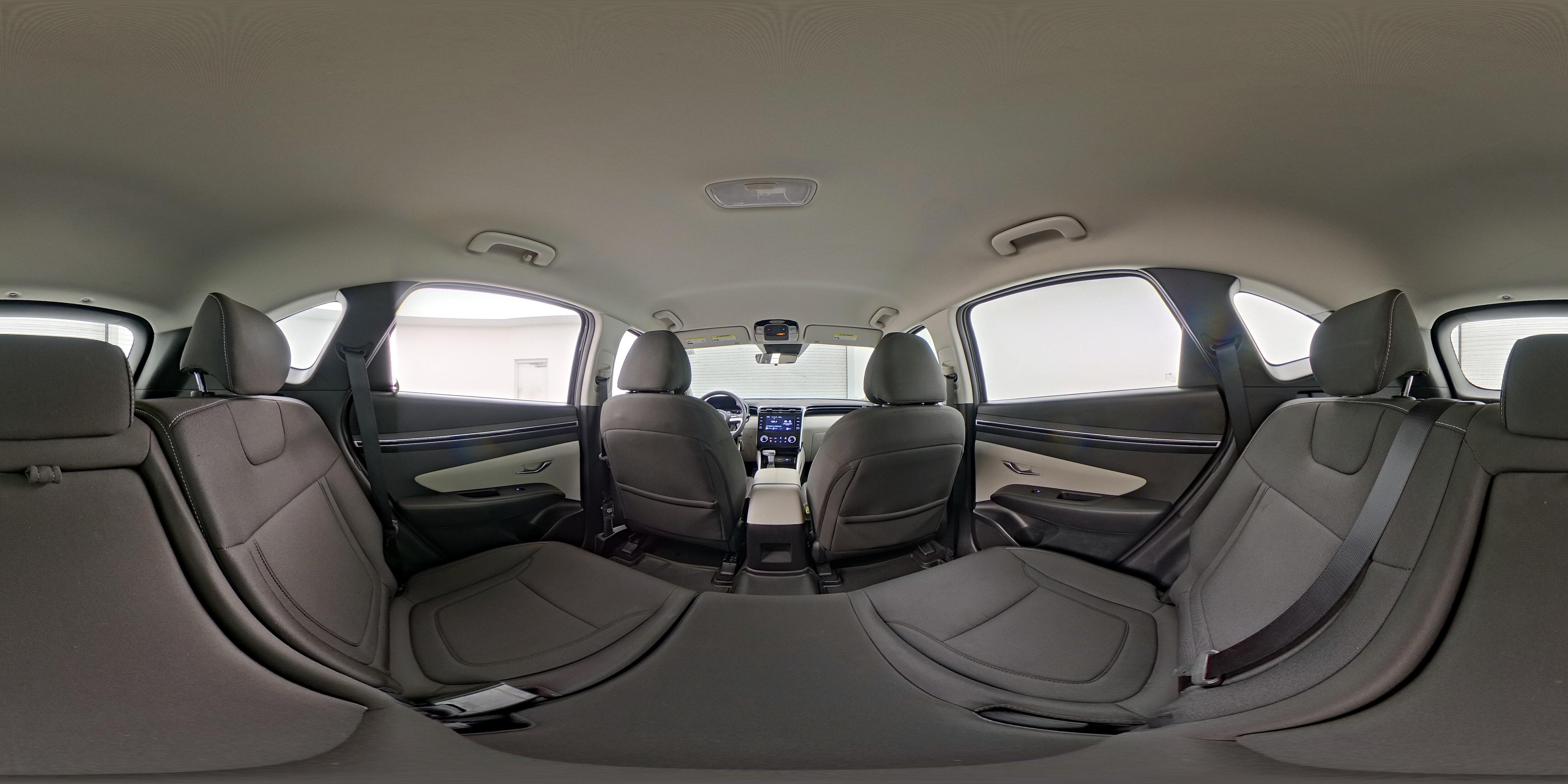 2024 Hyundai Tucson SE - Photo 25
