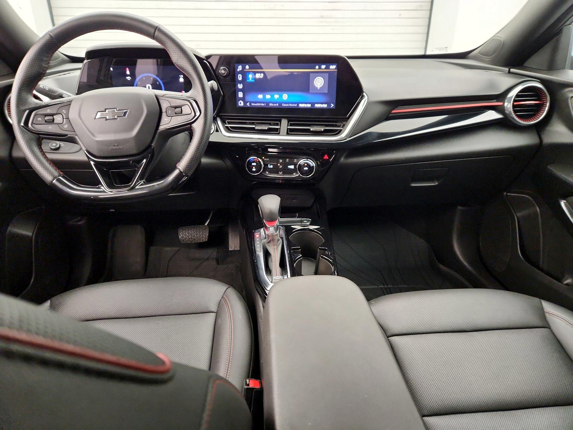Thumbnail: 2025 Chevrolet Trax - 9