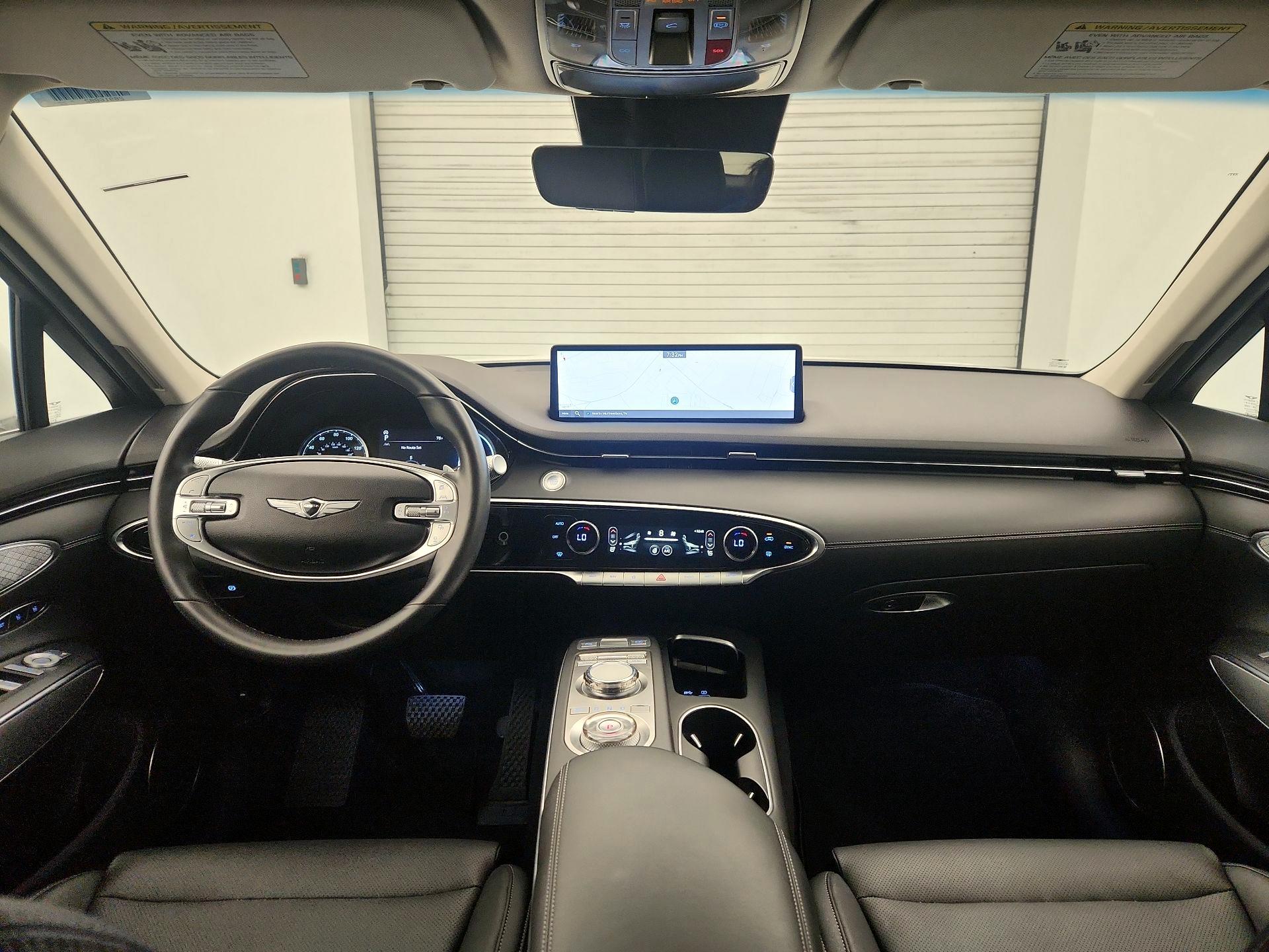 Thumbnail: 2025 Genesis GV70 - 9