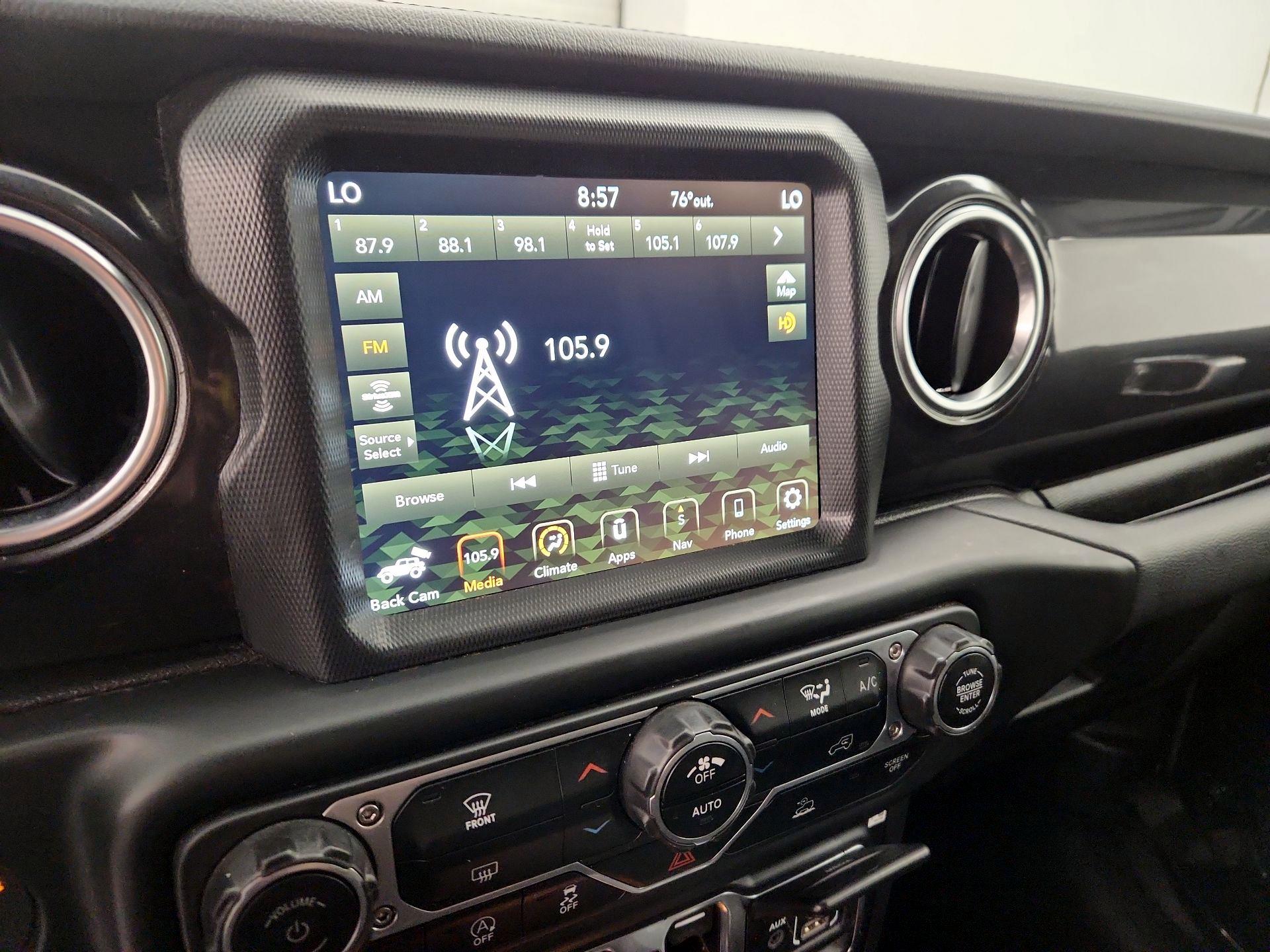 Thumbnail: 2022 Jeep Wrangler - 16