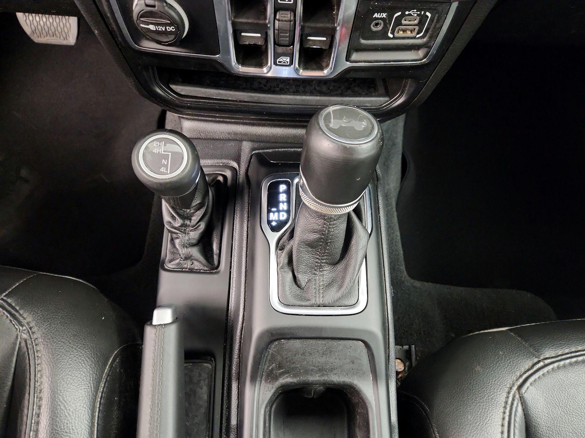 Thumbnail: 2022 Jeep Wrangler - 18