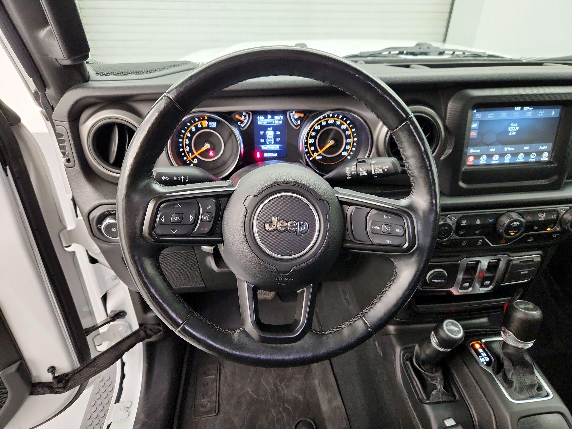 Thumbnail: 2022 Jeep Wrangler - 10