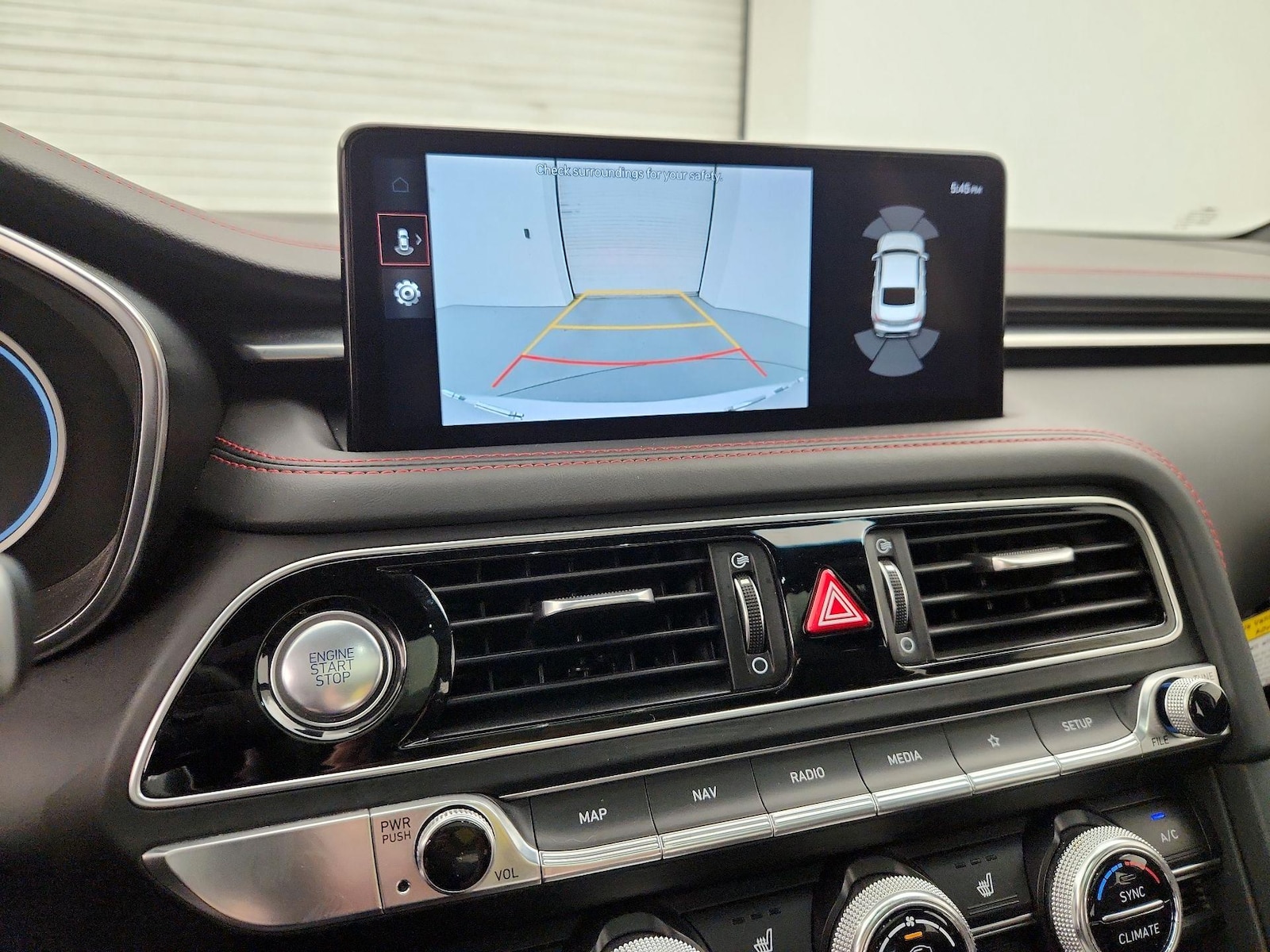 2023 GENESIS G70 Standard - Photo 16