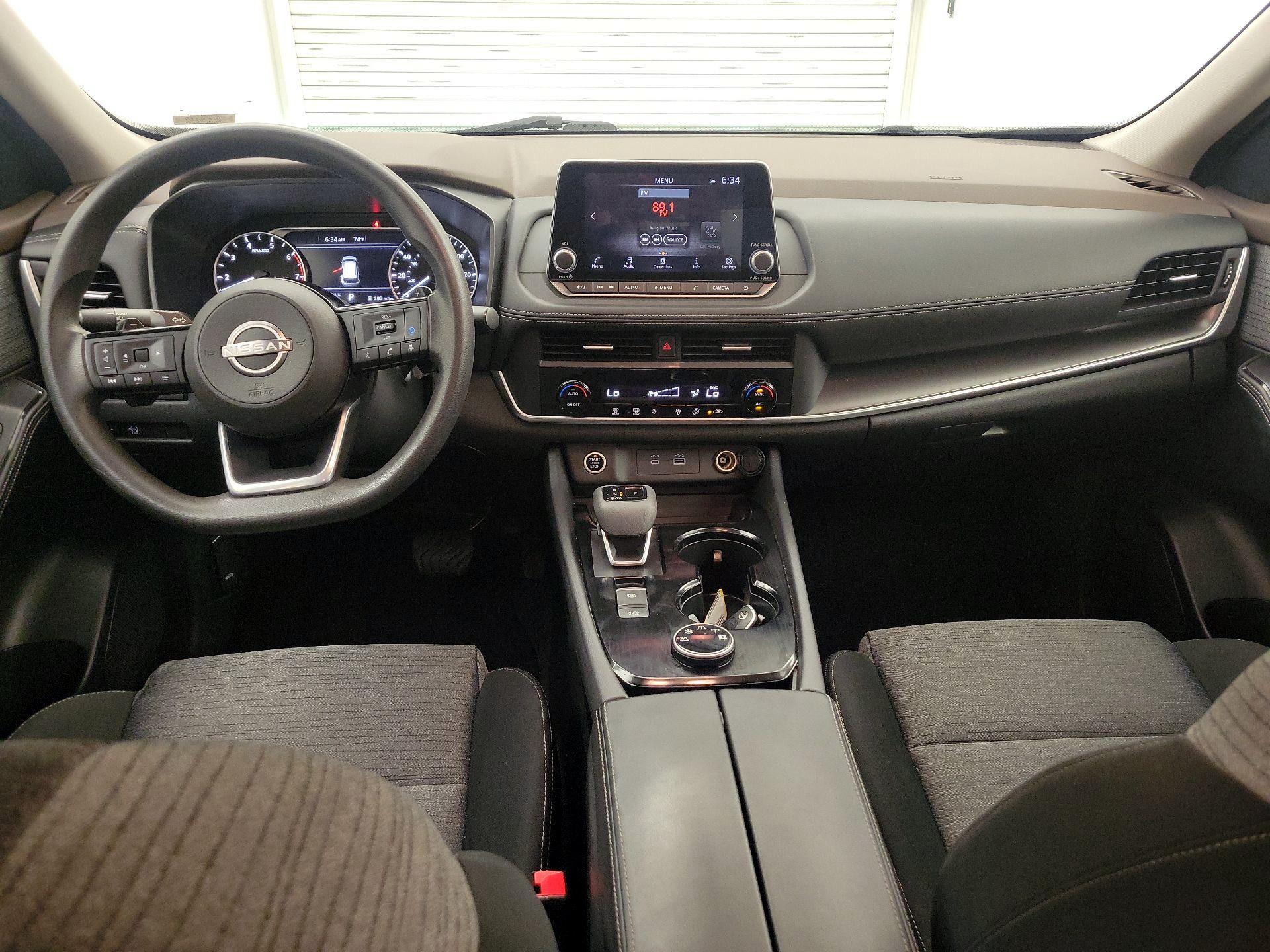 Thumbnail: 2023 Nissan Rogue - 9