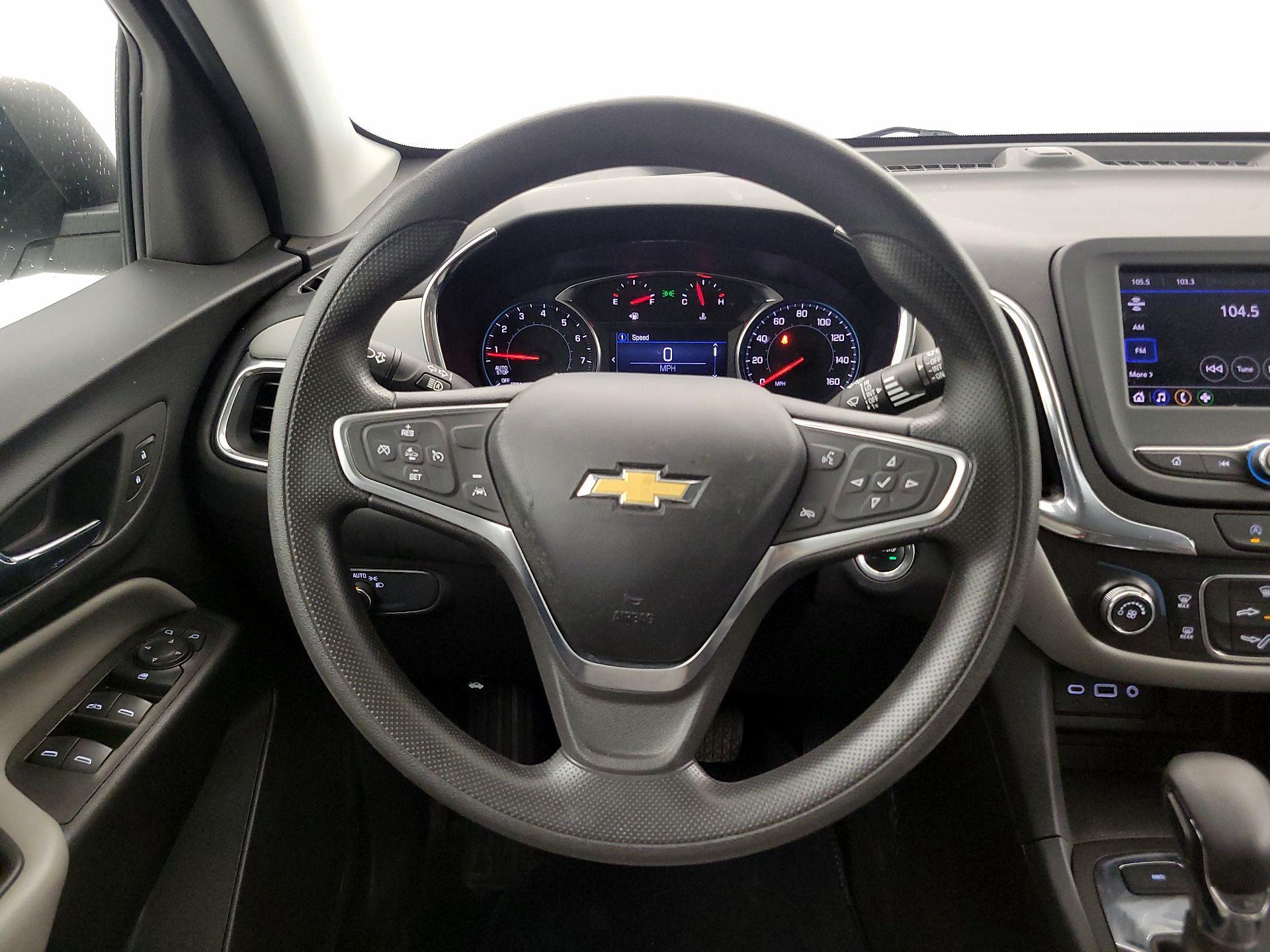 Thumbnail: 2022 Chevrolet Equinox - 10