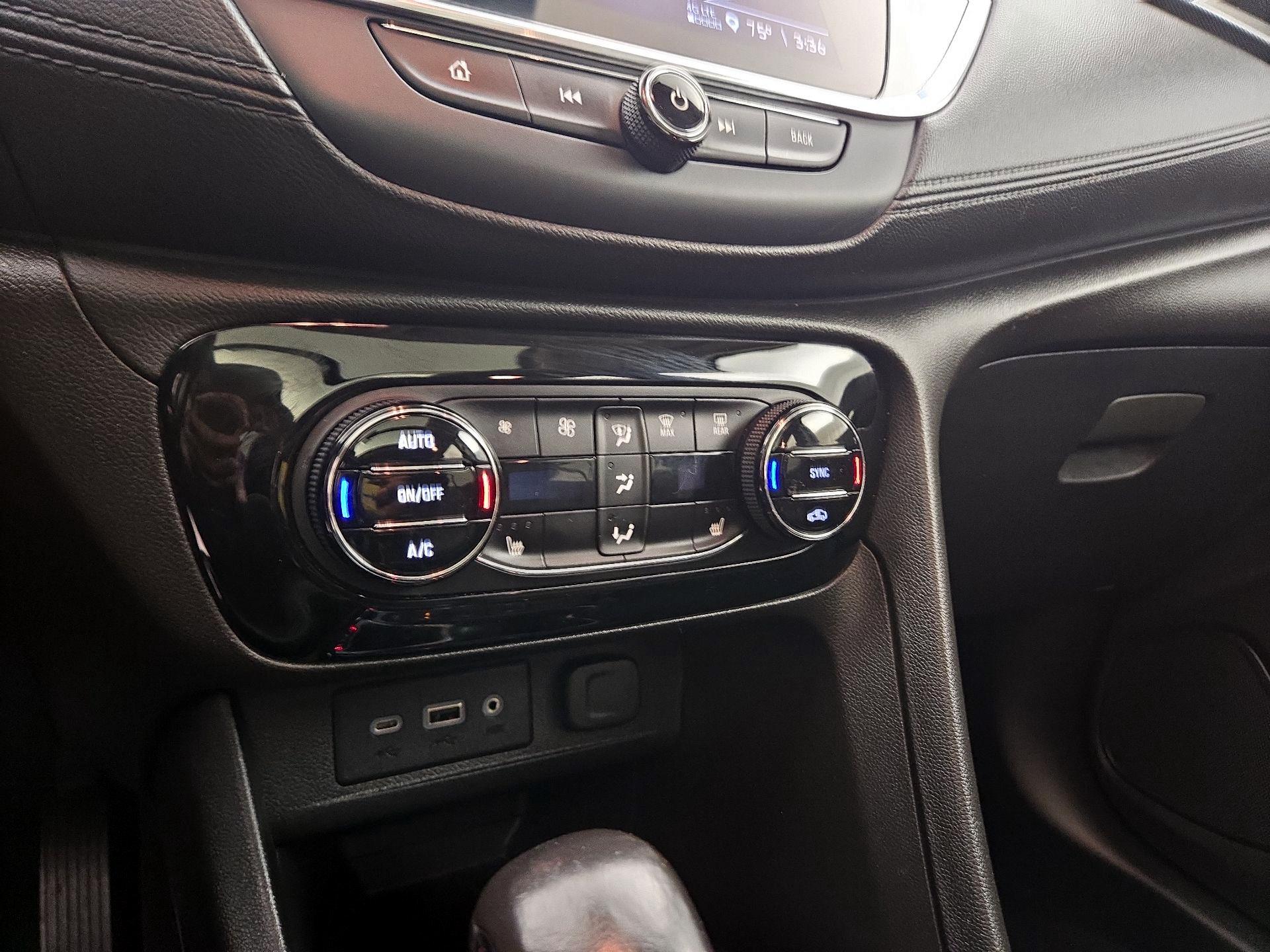 Thumbnail: 2021 Buick Encore GX - 16