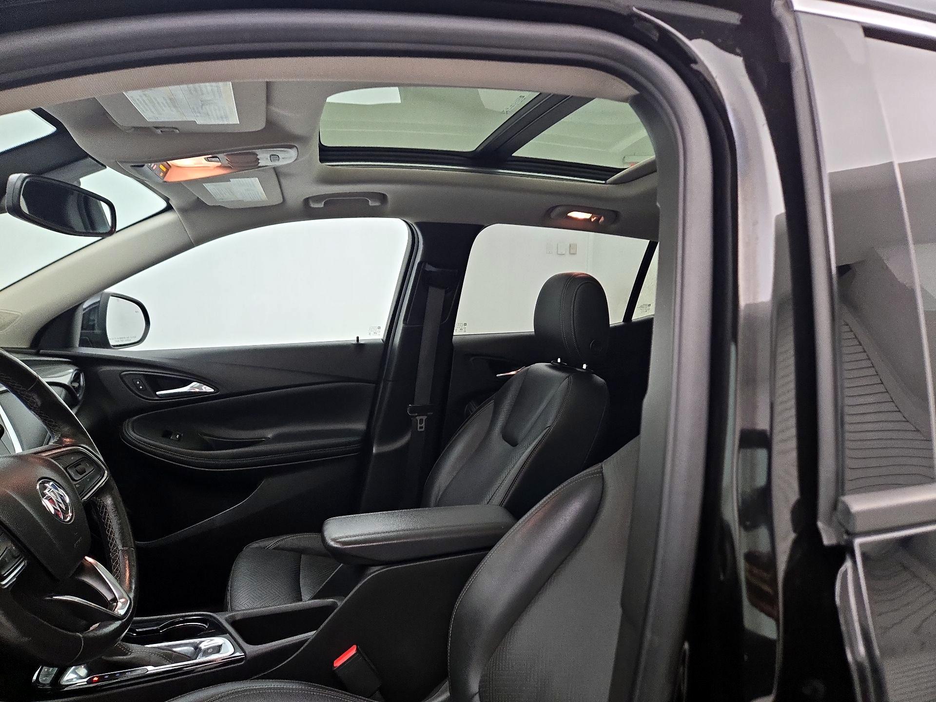 Thumbnail: 2021 Buick Encore GX - 19