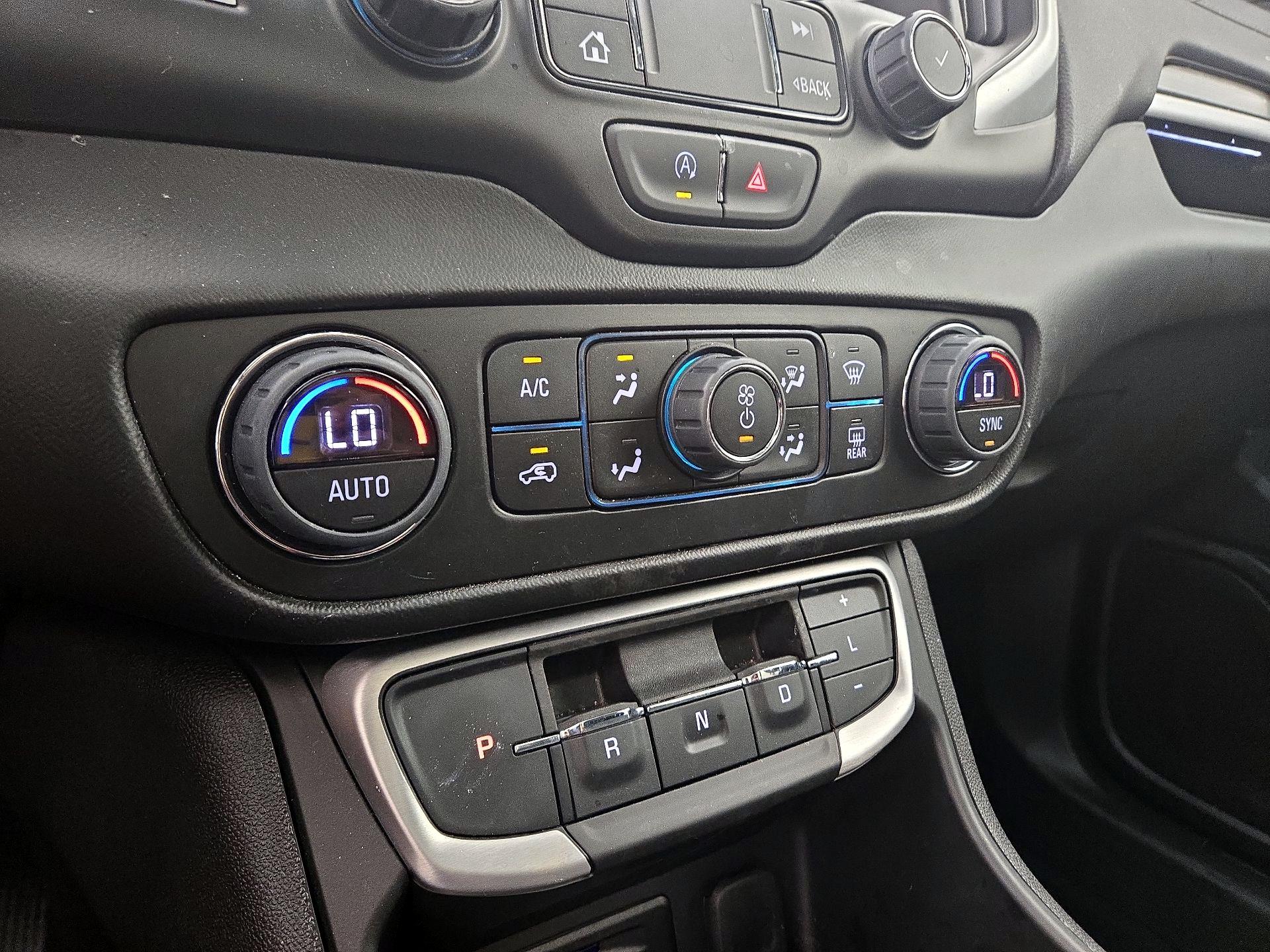 Thumbnail: 2023 GMC Terrain - 16