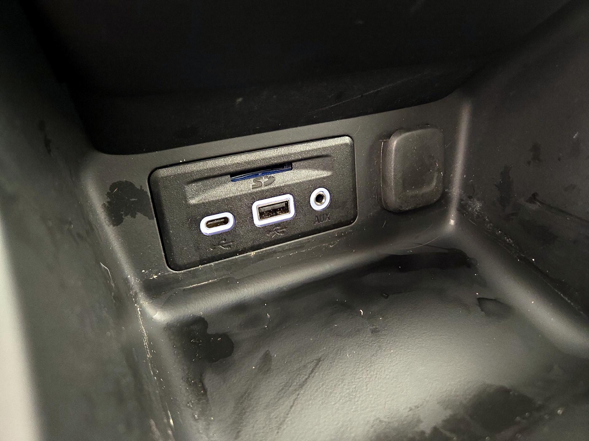 Thumbnail: 2023 GMC Terrain - 18