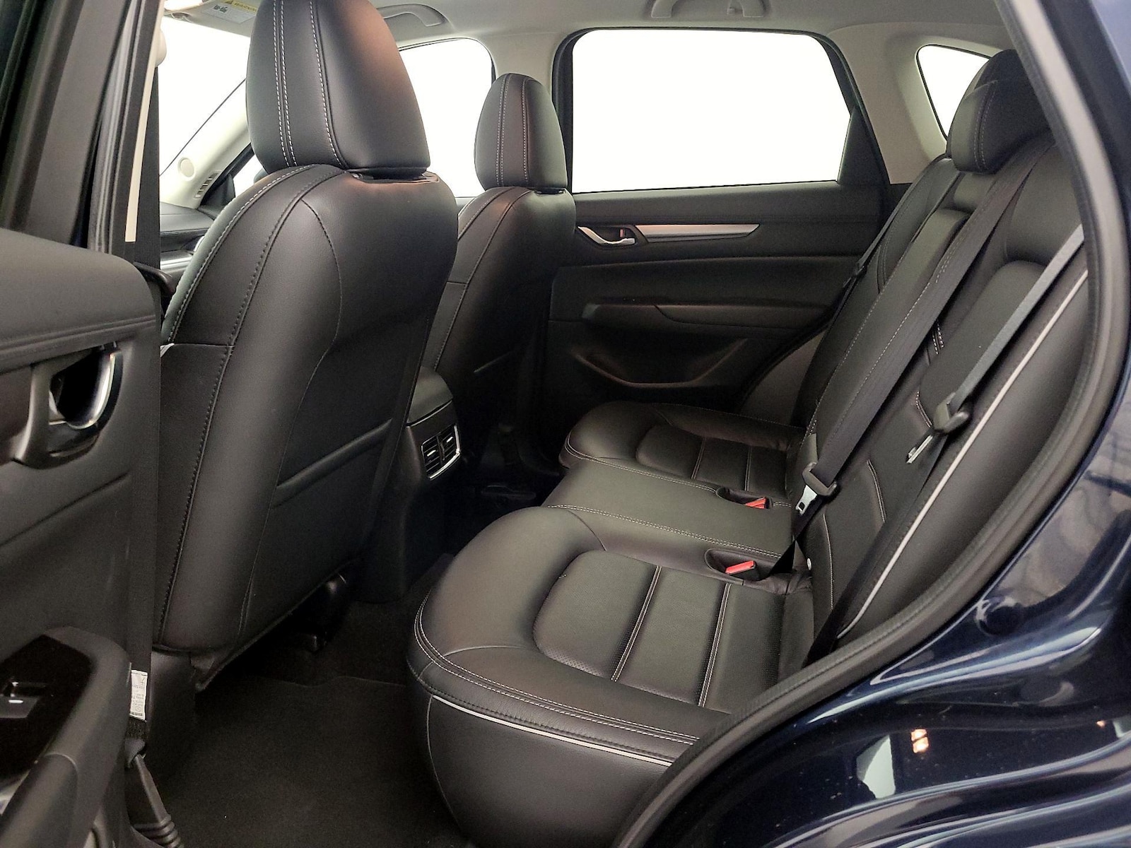 2025 Mazda CX-5 S Preferred package - Photo 21