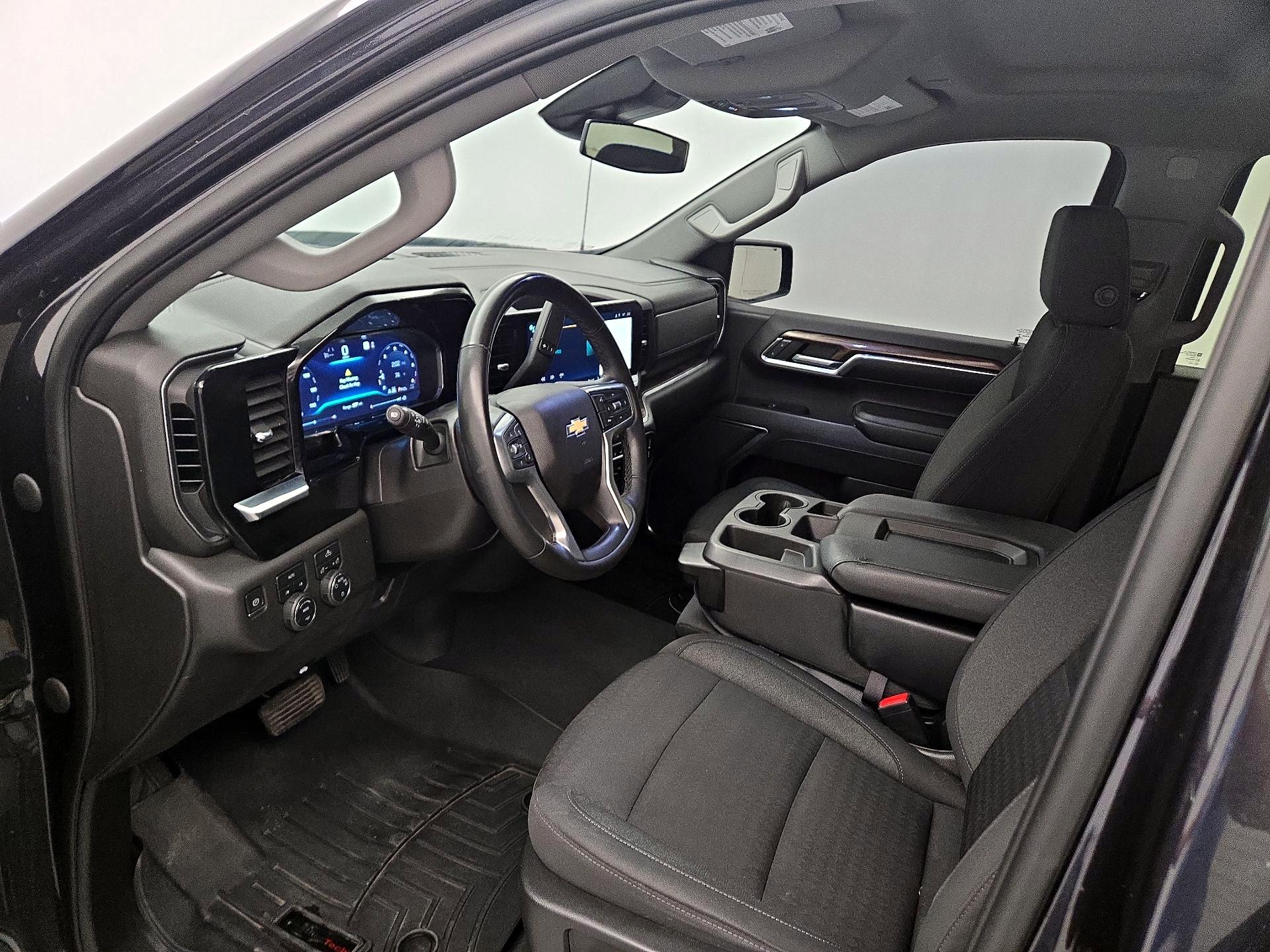 Thumbnail: 2023 Chevrolet Silverado 1500 - 11