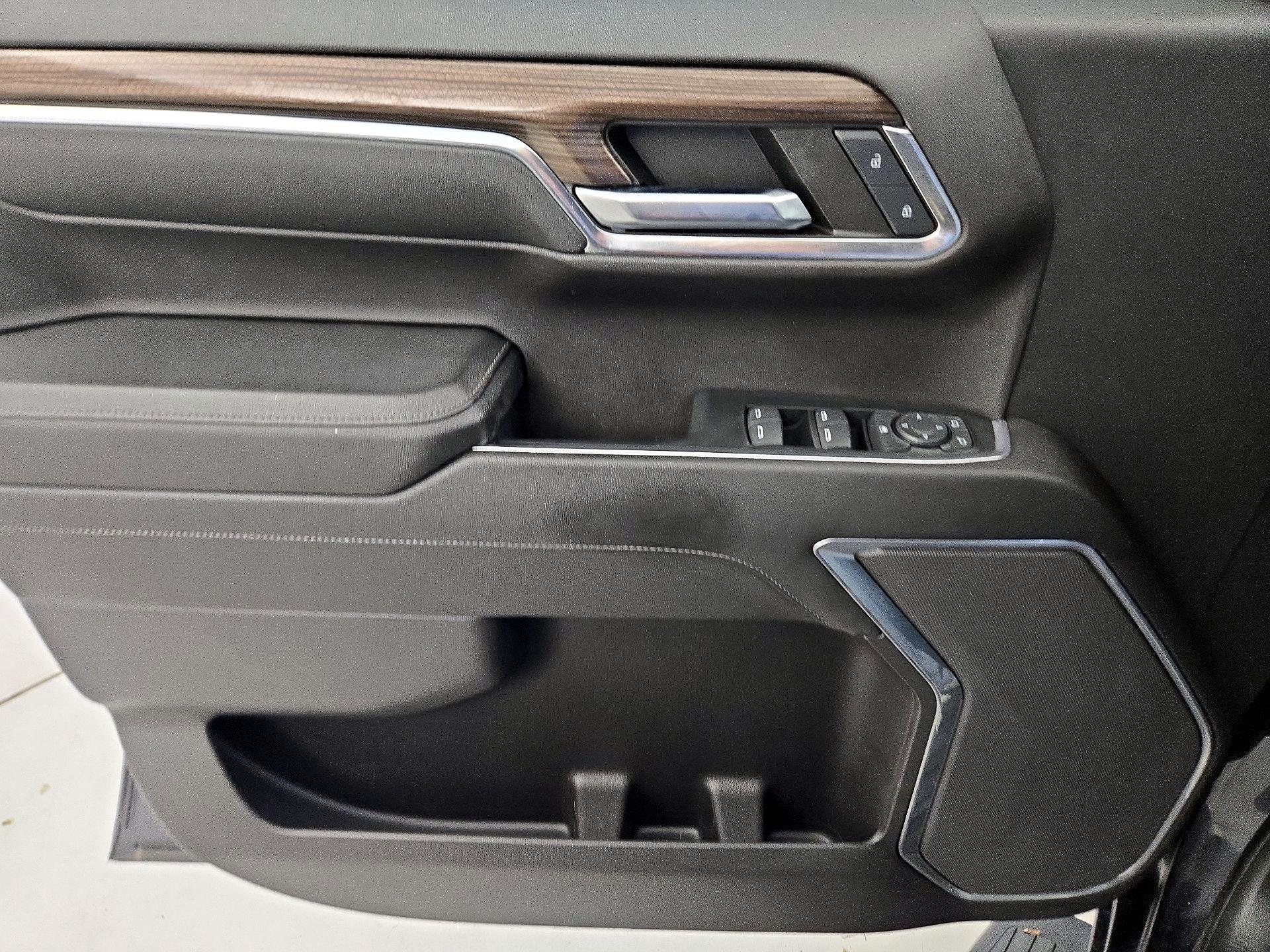 Thumbnail: 2023 Chevrolet Silverado 1500 - 12