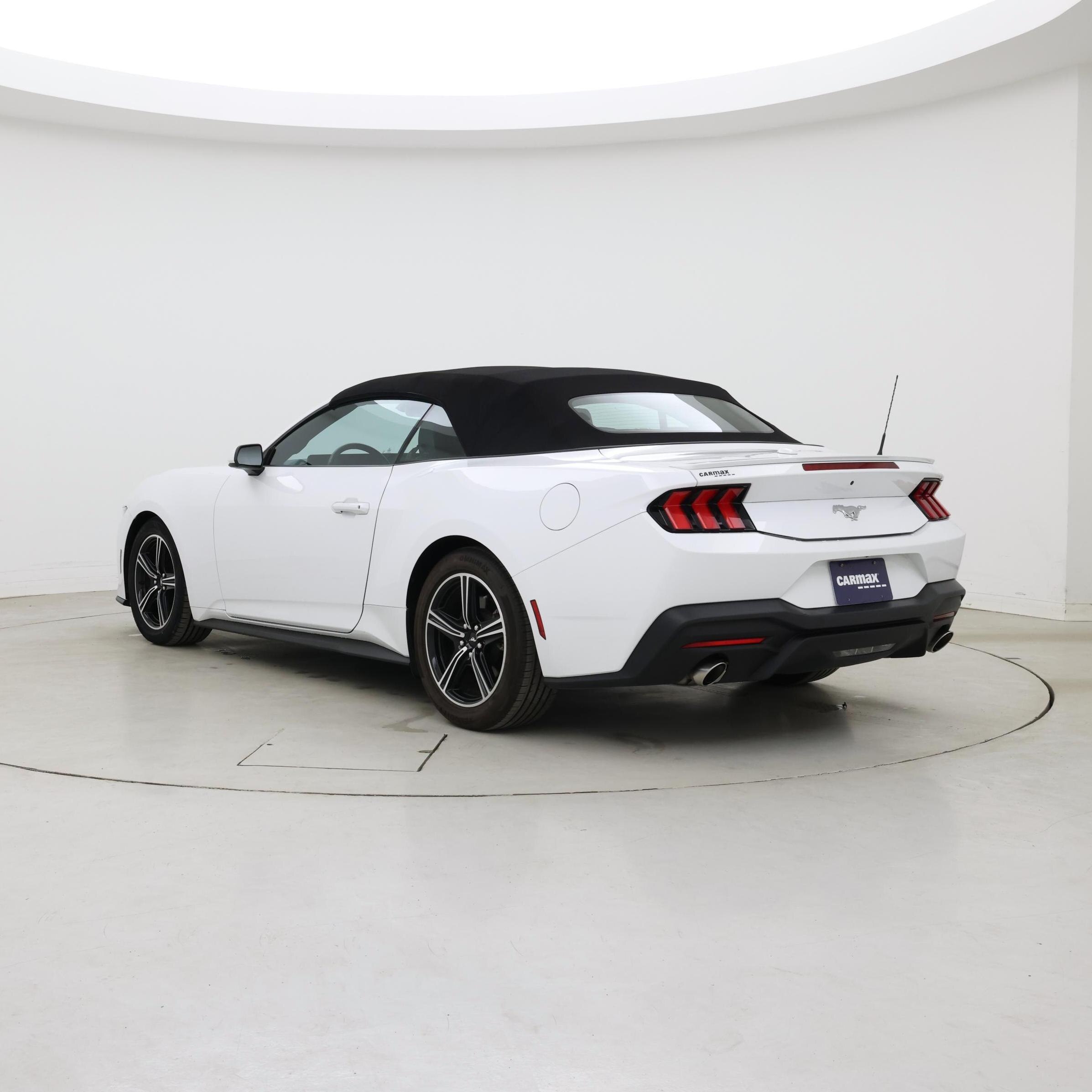 Thumbnail: 2024 Ford Mustang - 2