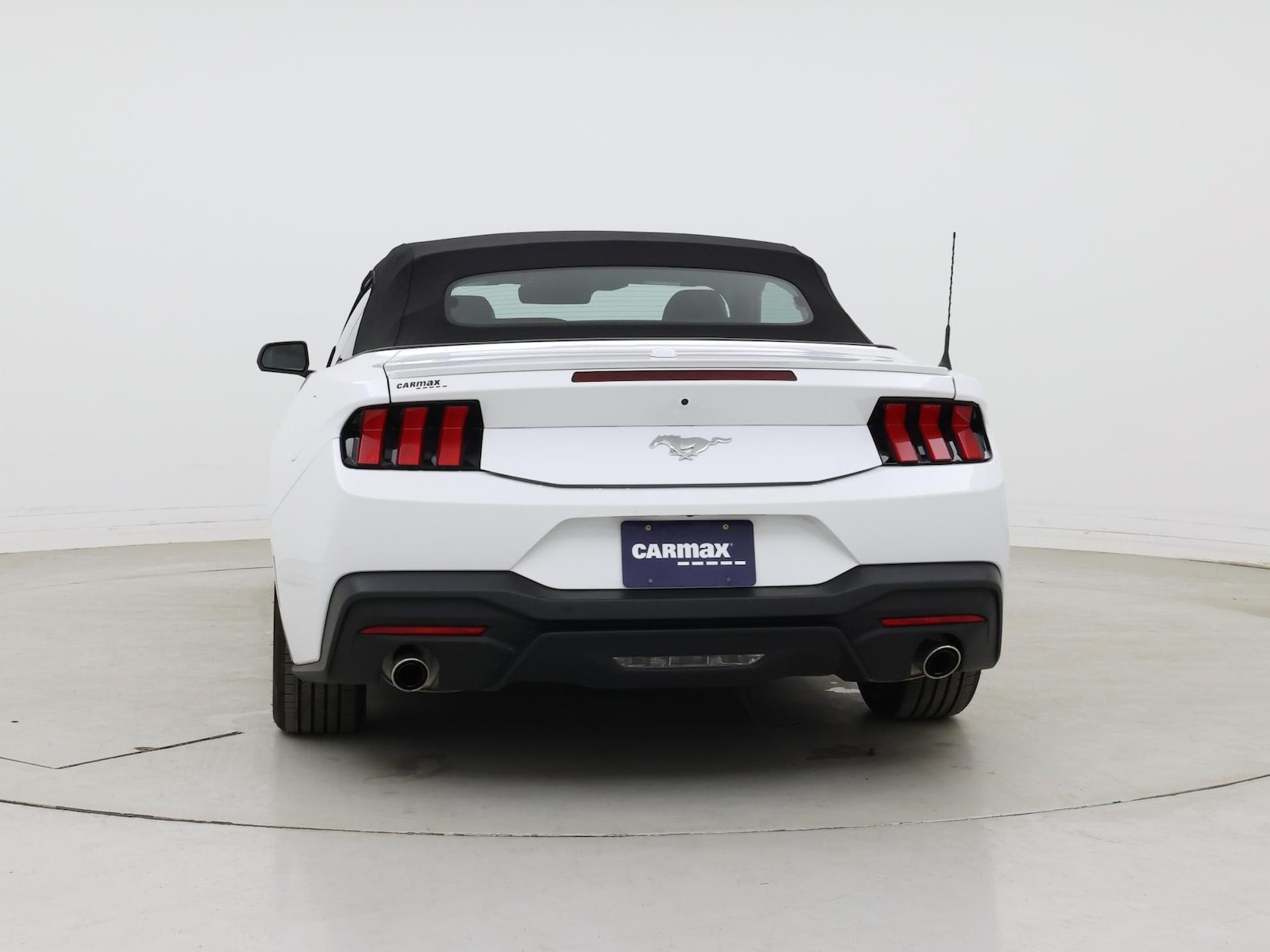 2024 Ford Mustang EcoBoost Premium - Photo 7