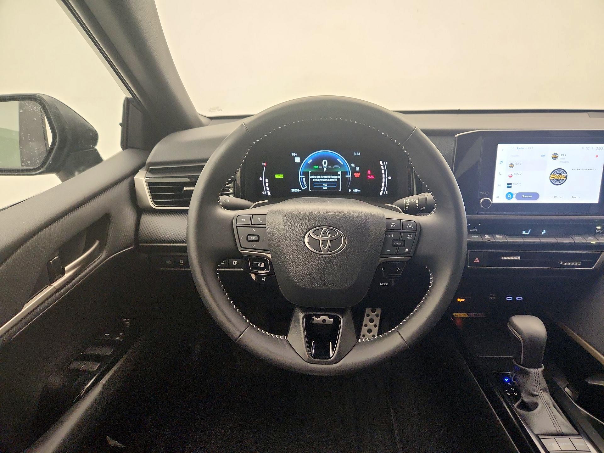Thumbnail: 2025 Toyota Camry - 10
