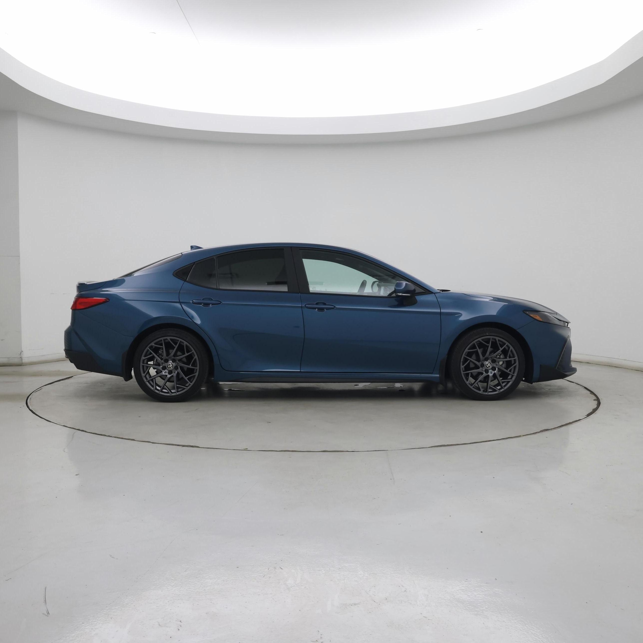 Thumbnail: 2025 Toyota Camry - 7