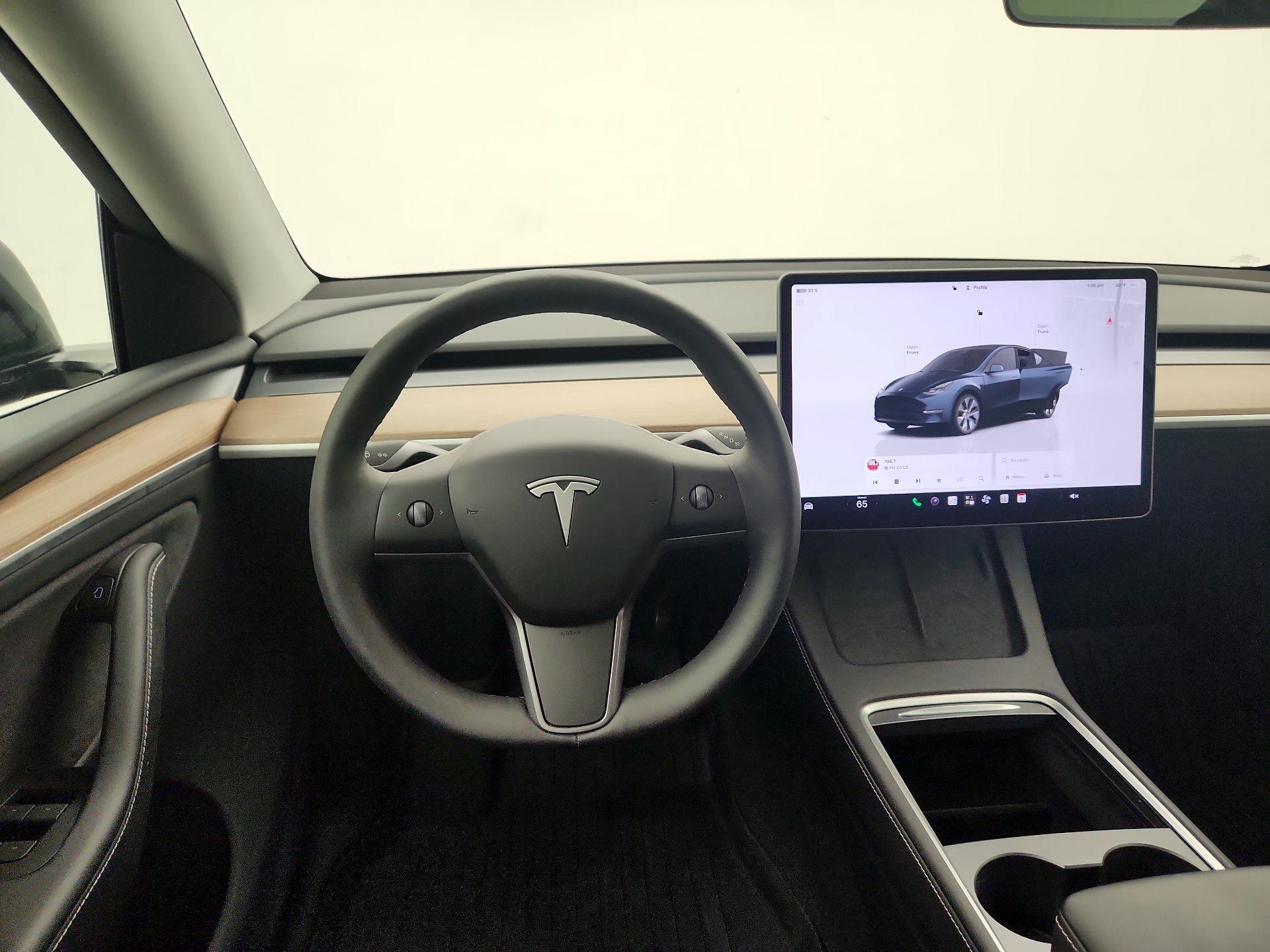 Thumbnail: 2024 Tesla Model Y - 10