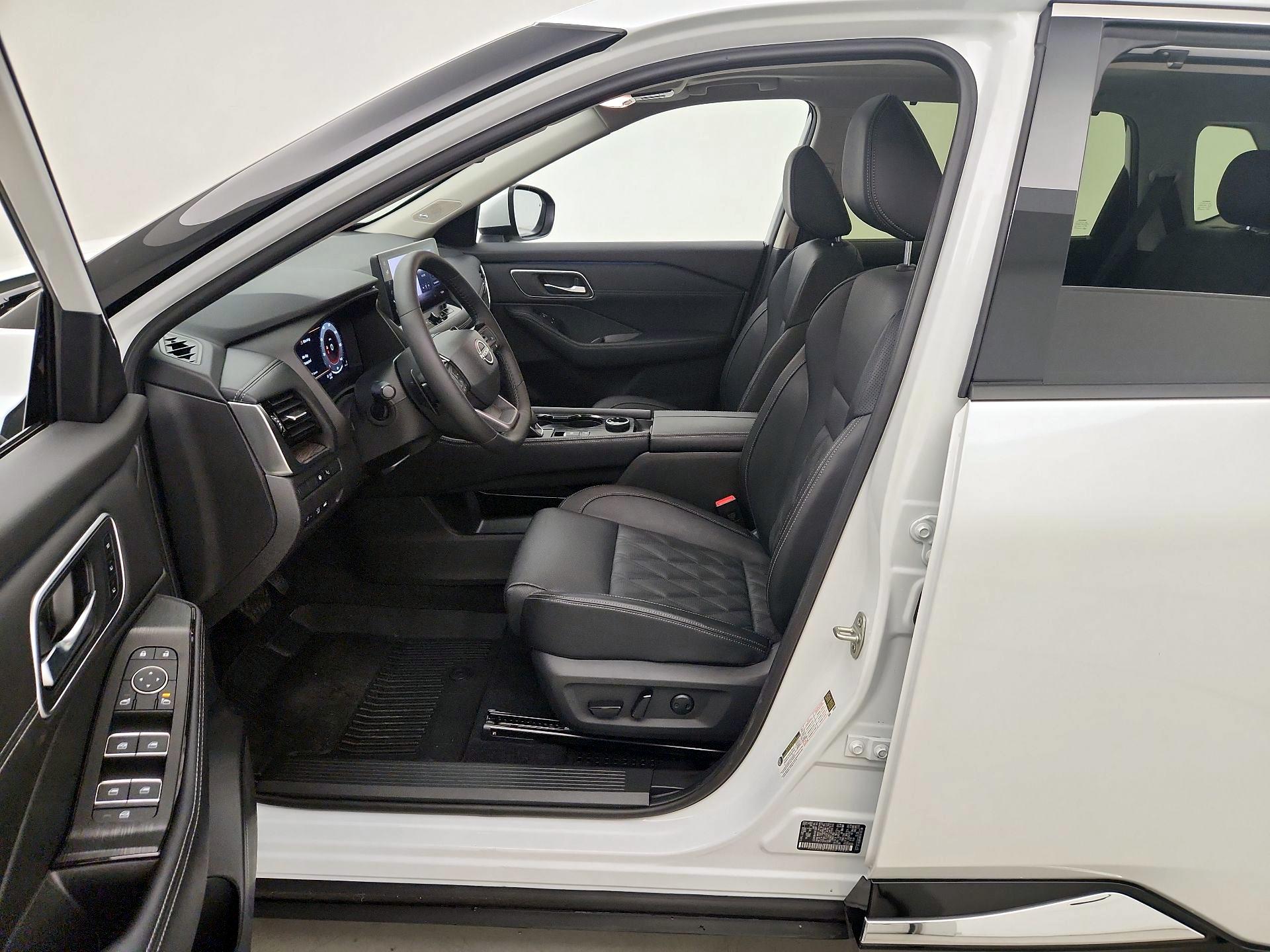 Thumbnail: 2026 Nissan Rogue - 11